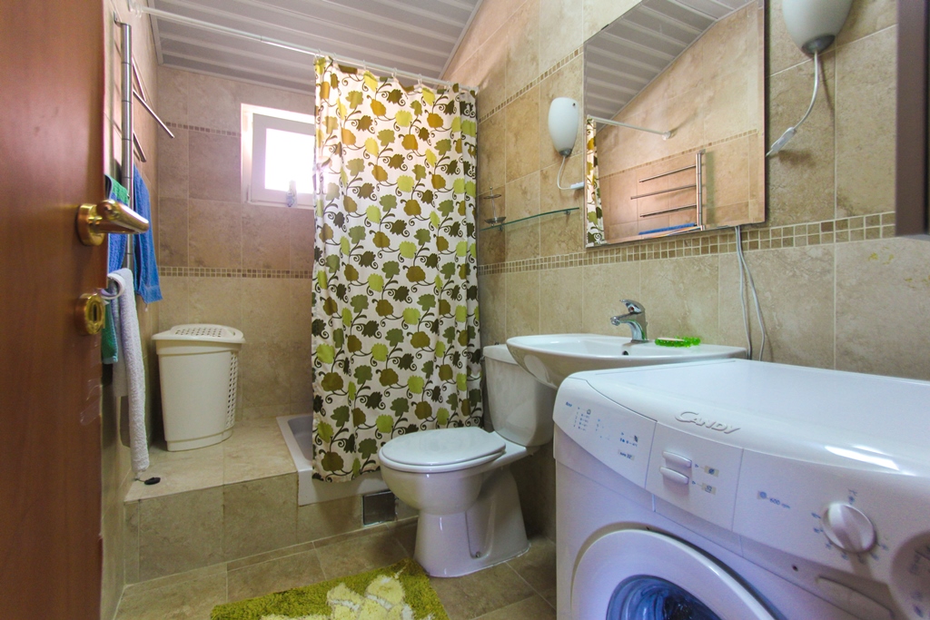 Image of Apartment - 2 Bedrooms - 1 Bathrooms for Sale in Budva-Rafailovici-Montenegro, Image 12