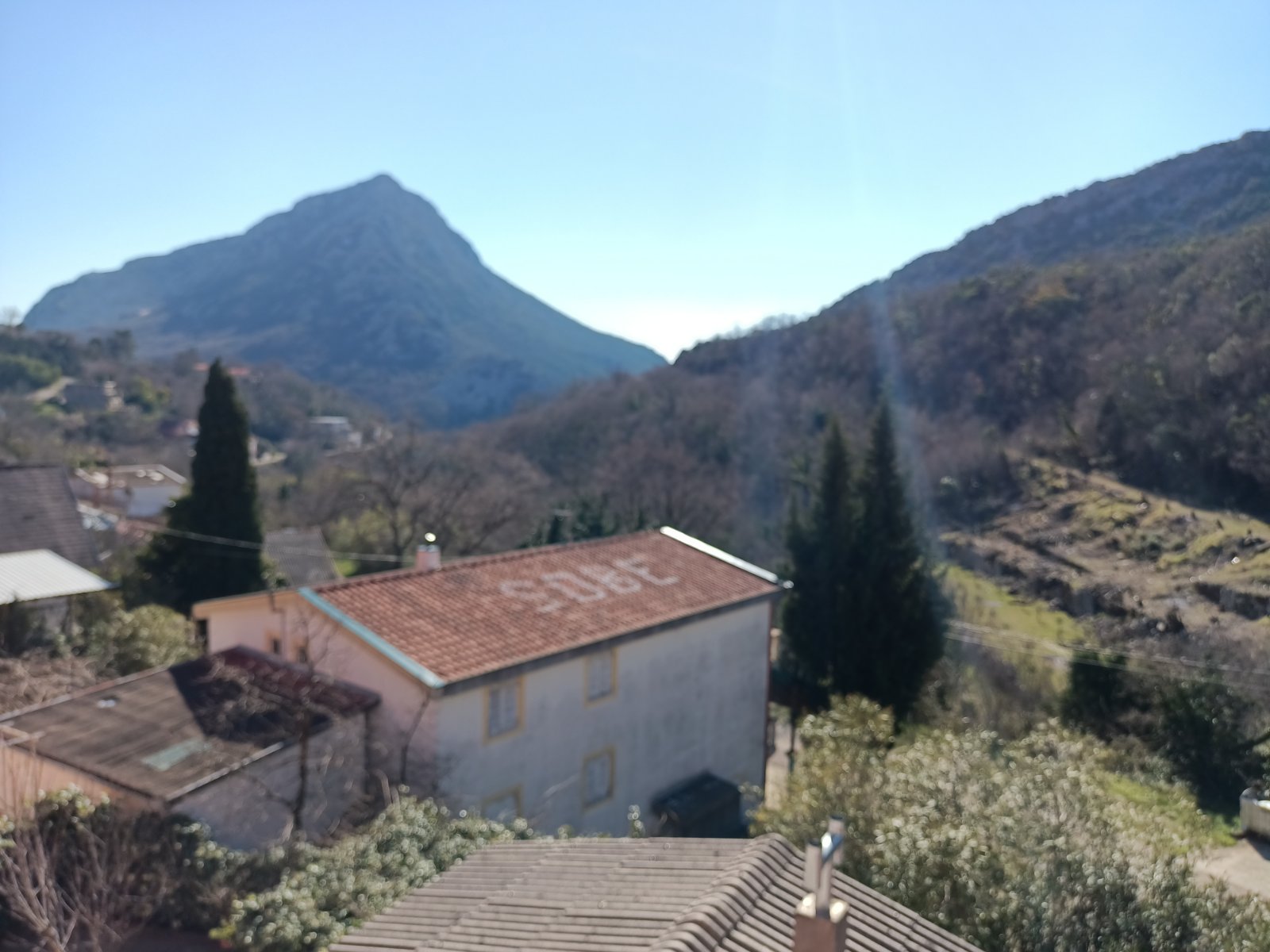 Image of House - 6 Bedrooms - 6 Bathrooms for Sale in Bar-Sutomore-Montenegro, Image 6
