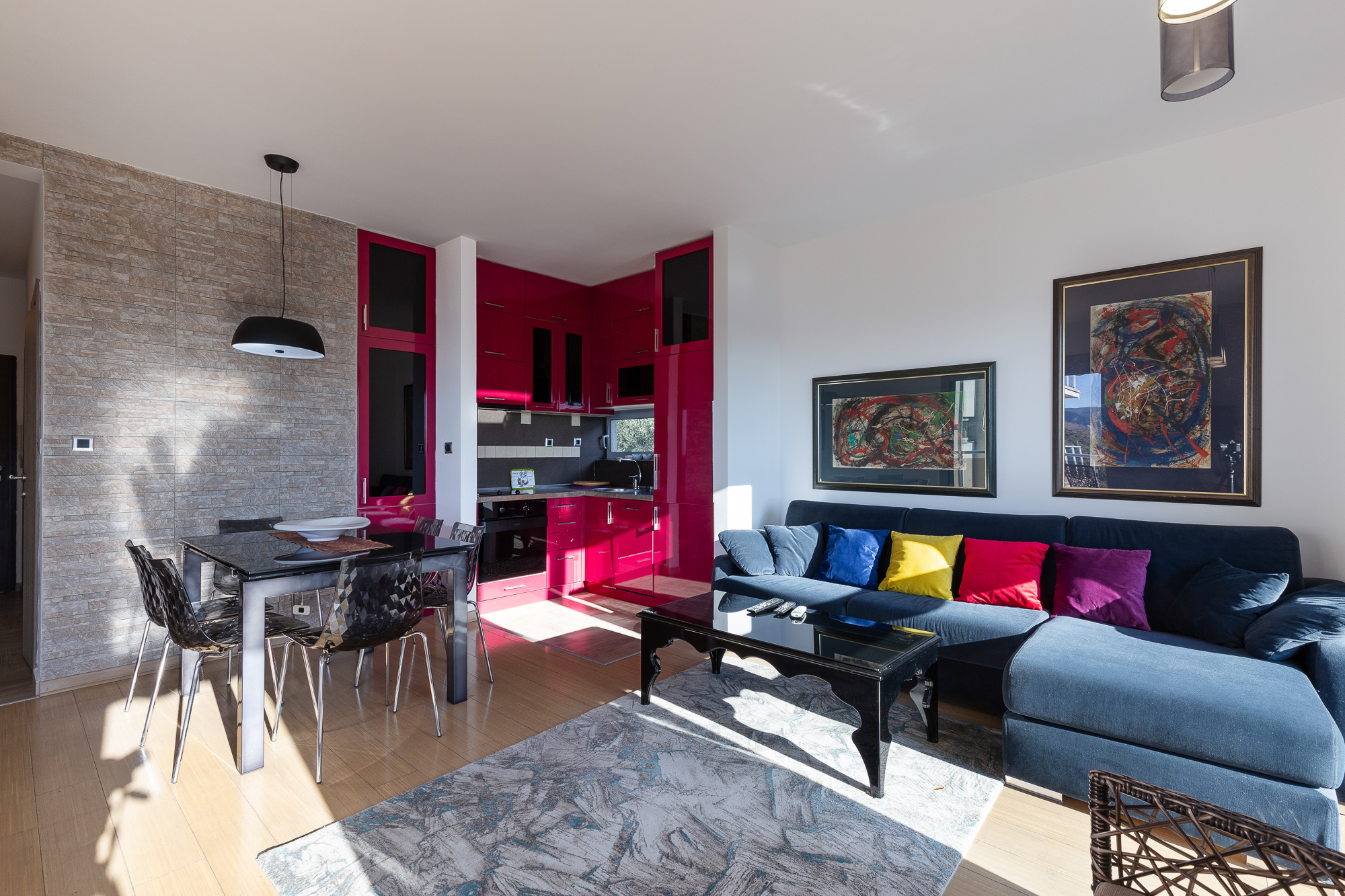 One bedroom apartment with a garage and panoramic sea view