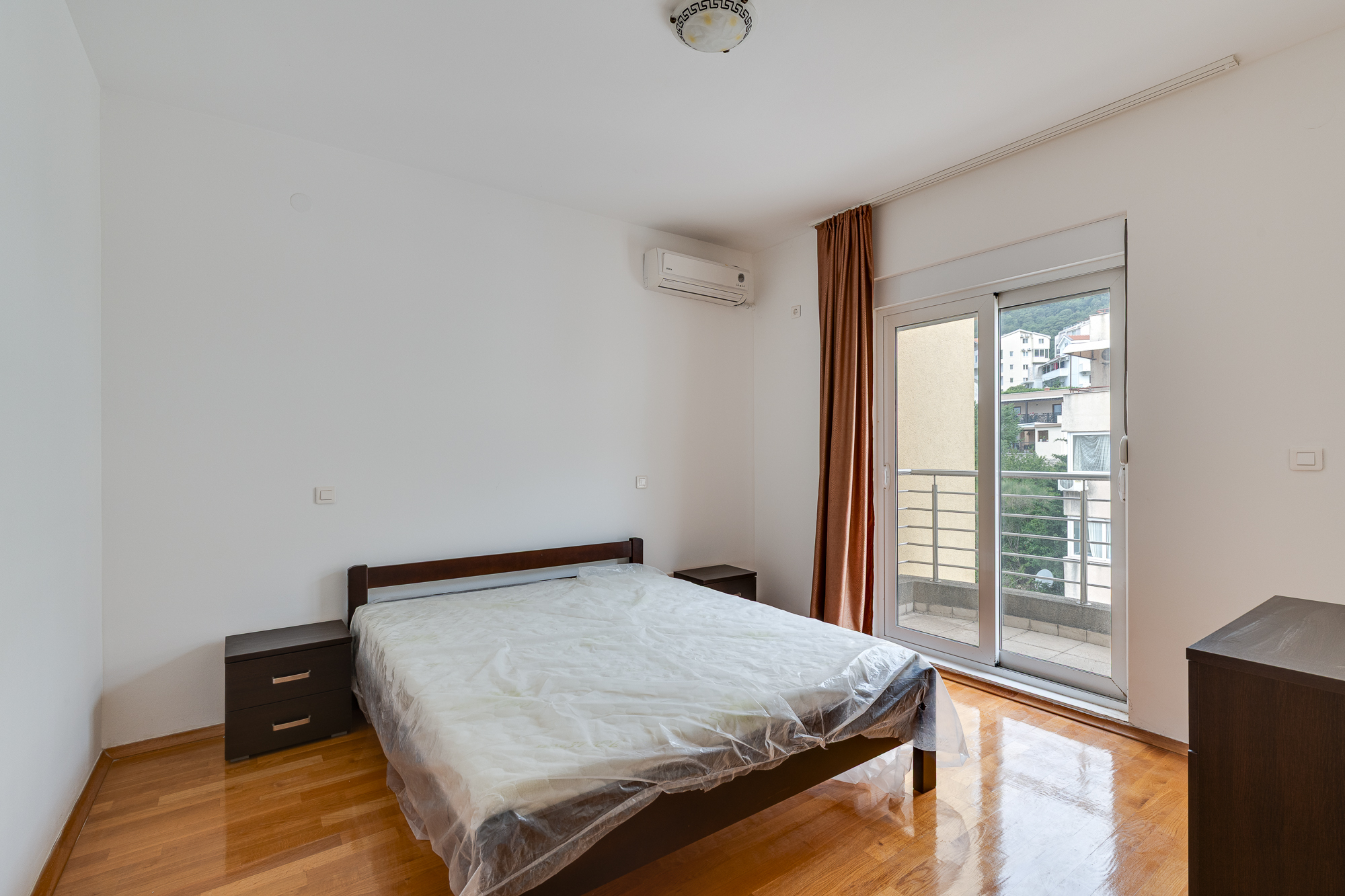  Image of Apartment - 1 Bedrooms - 1 Bathrooms for Residential For Sale in Budva-Budva-Montenegro, Image 7