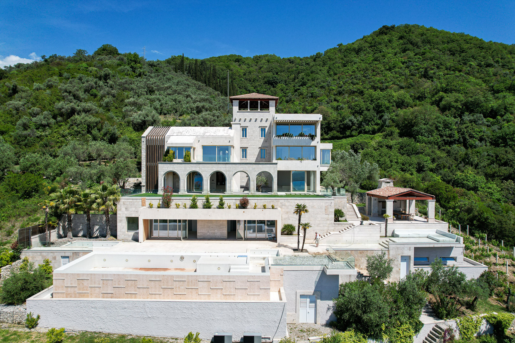 Image of Villa - 7 Bedrooms - 7 Bathrooms for Sale in Tivat-Tivat-Montenegro, Image 1