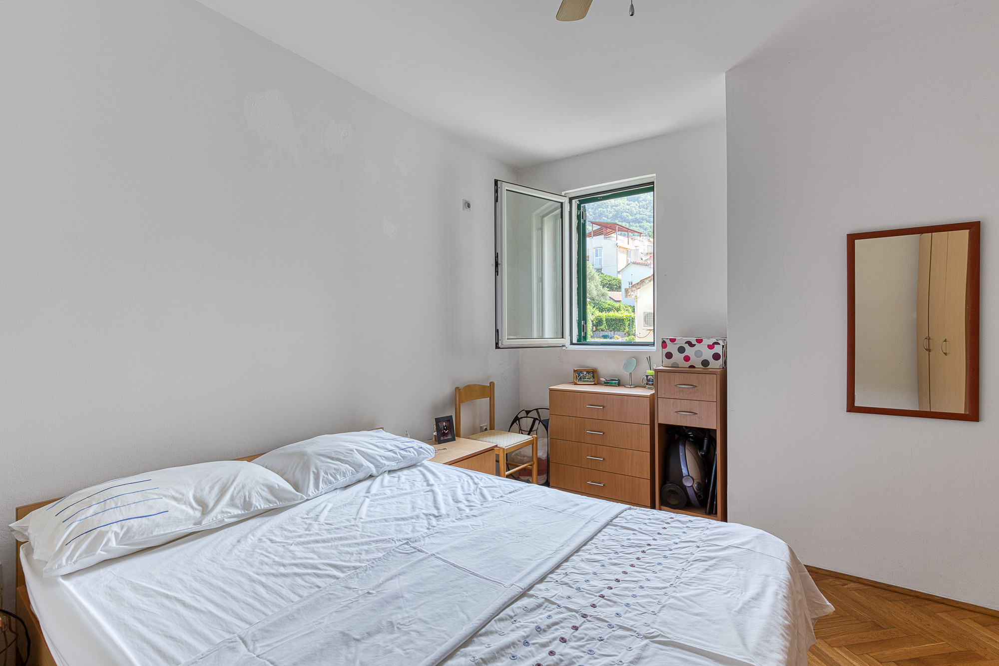 Image of Apartment - 1 Bedrooms - 1 Bathrooms for Sale in Budva-Petrovac-Montenegro, Image 8