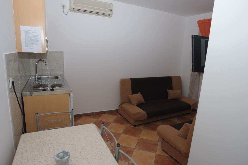 Image of House - 10 Bedrooms - 10 Bathrooms for Sale in Bar-Sutomore-Montenegro, Image 6