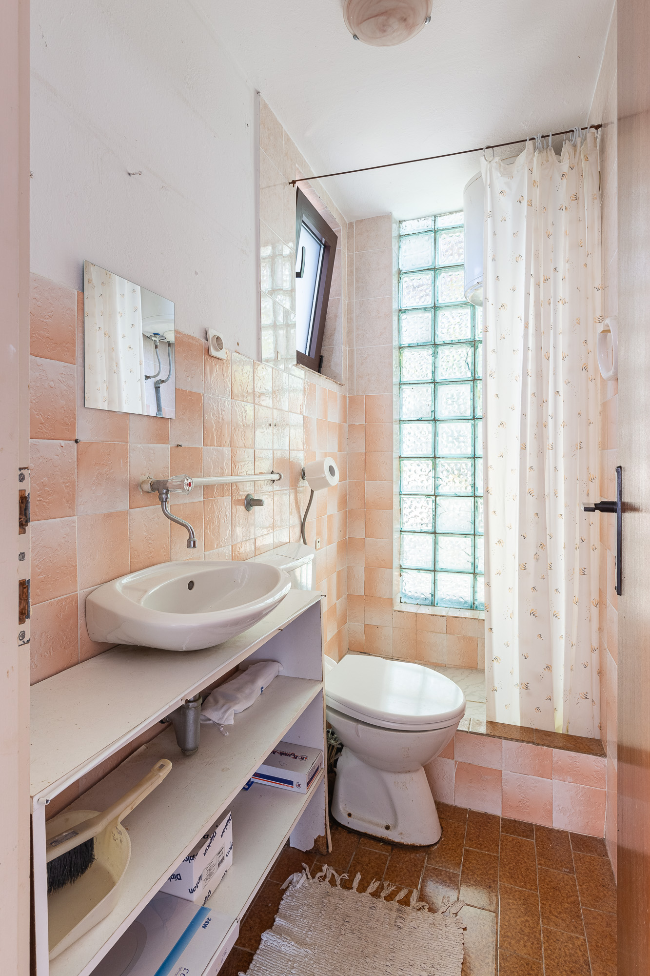 Image of House - 2 Bedrooms - 4 Bathrooms for Sale in Bar-Dobre Vode-Montenegro, Image 26