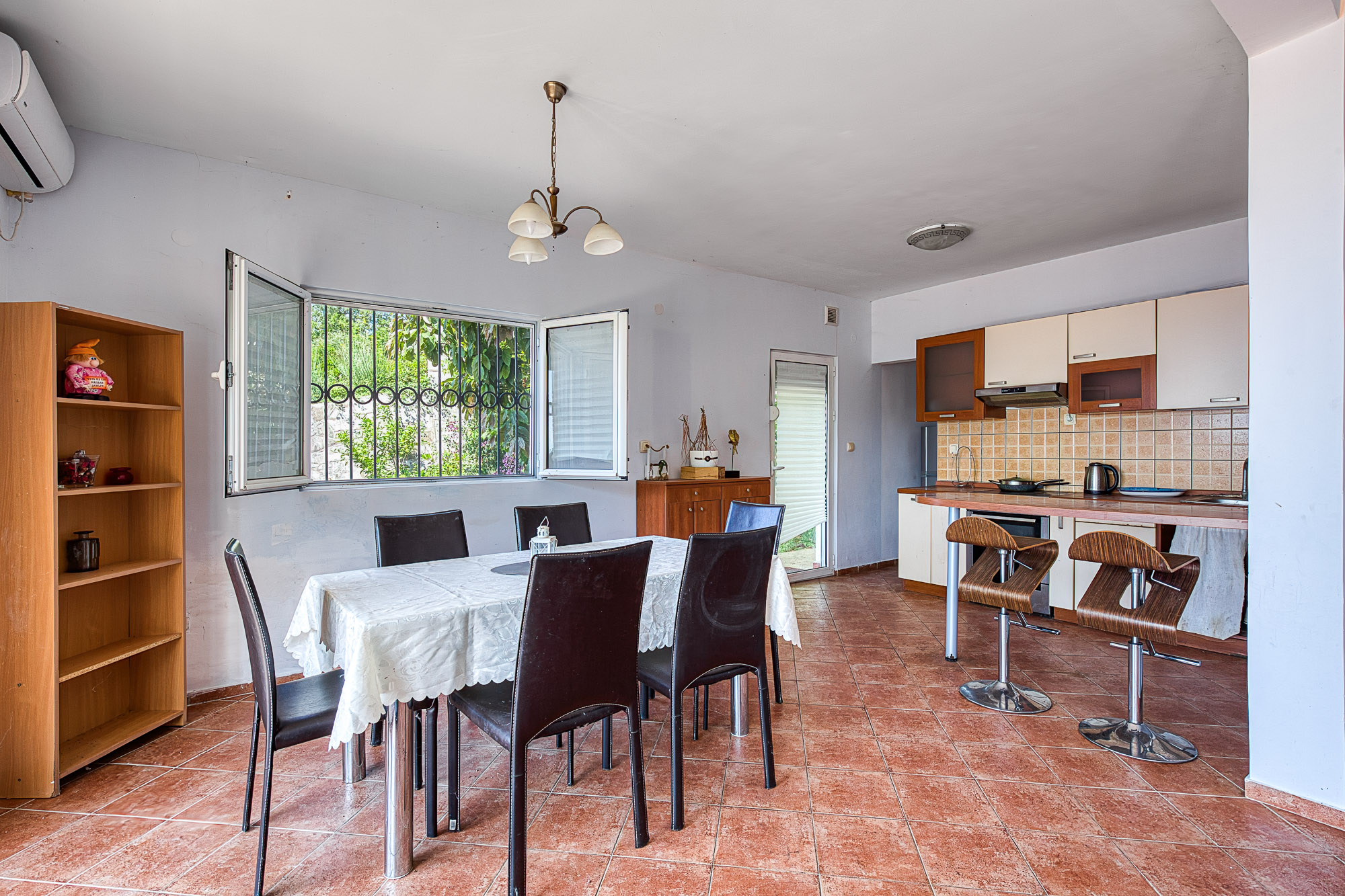 Image of House - 3 Bedrooms - 2 Bathrooms for Sale in Budva-Seoce-Montenegro, Image 5