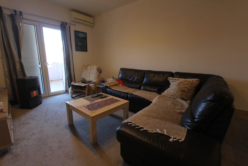 Image of House - 7 Bedrooms - 4 Bathrooms for Sale in Kotor-Kotor-Montenegro, Image 5