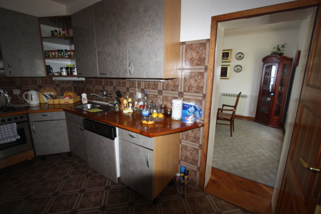Image of House - 4 Bedrooms - 6 Bathrooms for Sale in Herceg-Novi-Herceg Novi-Montenegro, Image 17