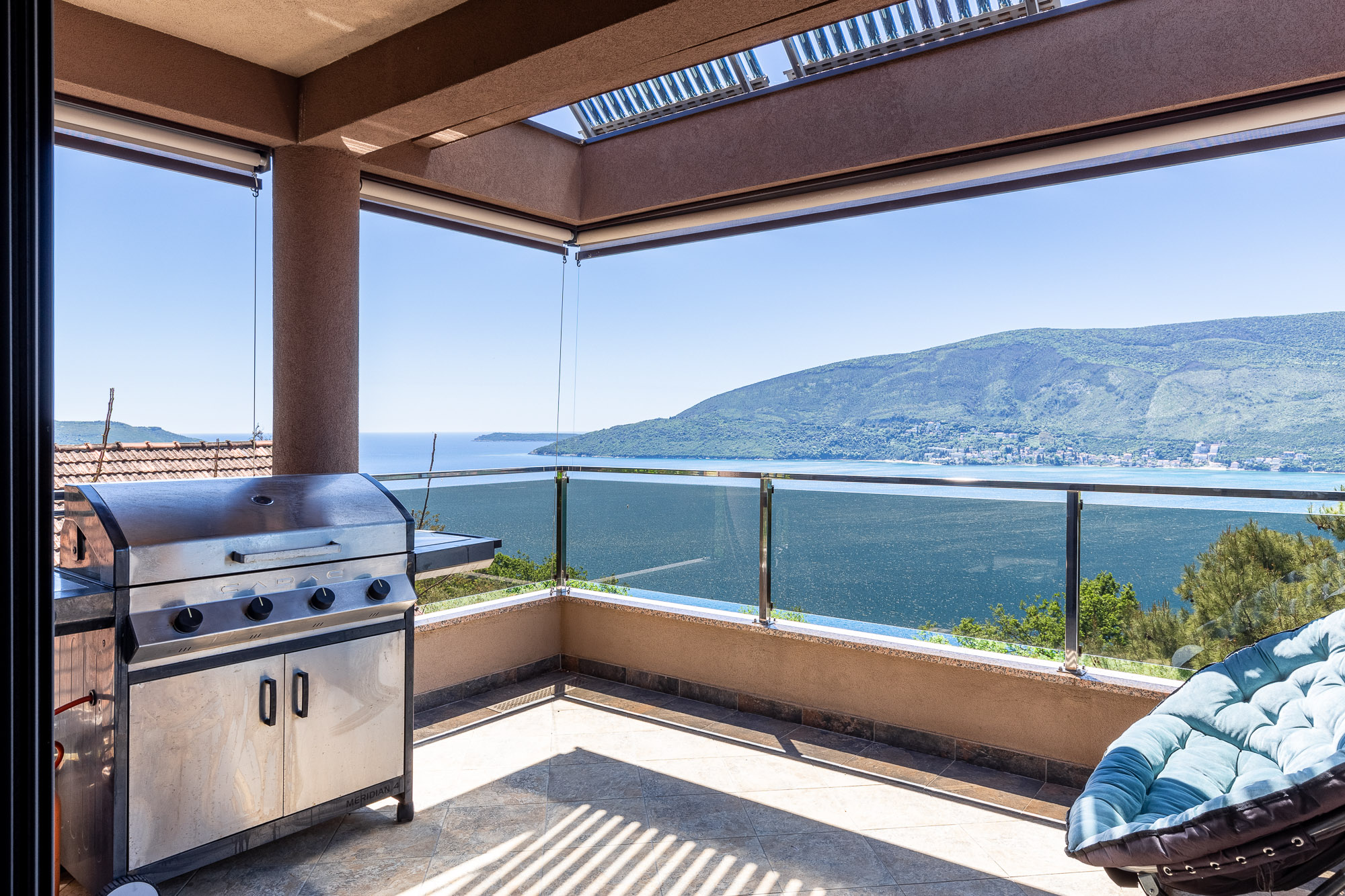 Image of Villa - 4 Bedrooms - 4 Bathrooms for Sale in Herceg-Novi-Herceg Novi-Montenegro, Image 26