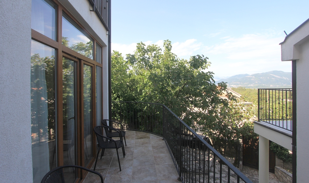 Image of Townhouse - 3 Bedrooms - 3 Bathrooms for Sale in Kotor-Bigovo-Montenegro, Image 3