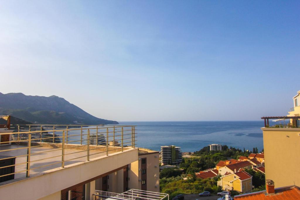 Image of Apartment - 2 Bedrooms - 2 Bathrooms for Sale in Budva-Becici-Montenegro, Image 4