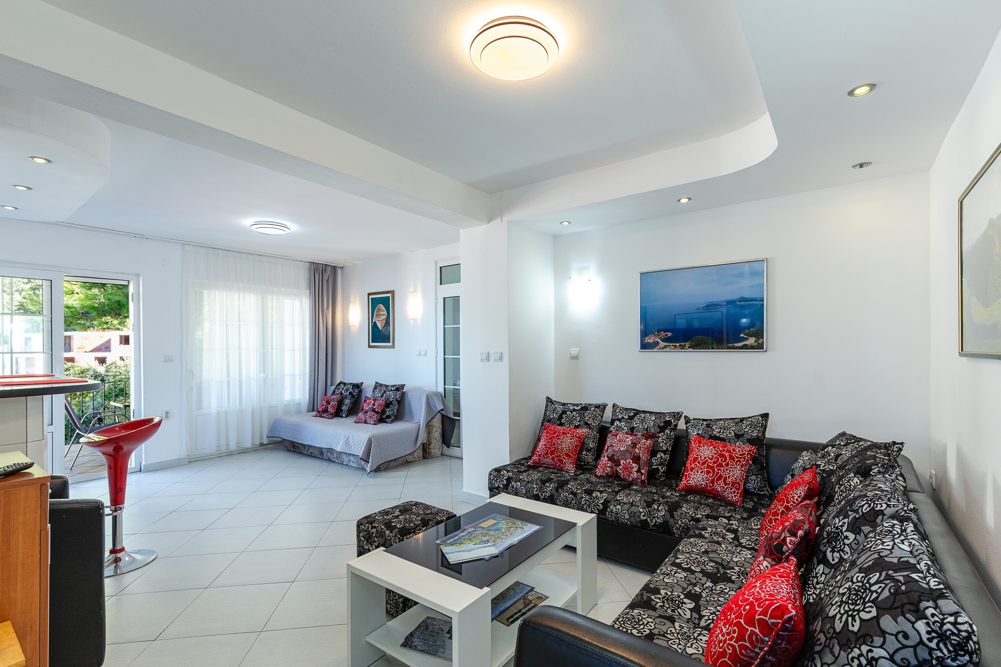 Image of Apartment - 3 Bedrooms - 2 Bathrooms for Sale in Budva-Sveti Stefan-Montenegro, Image 5