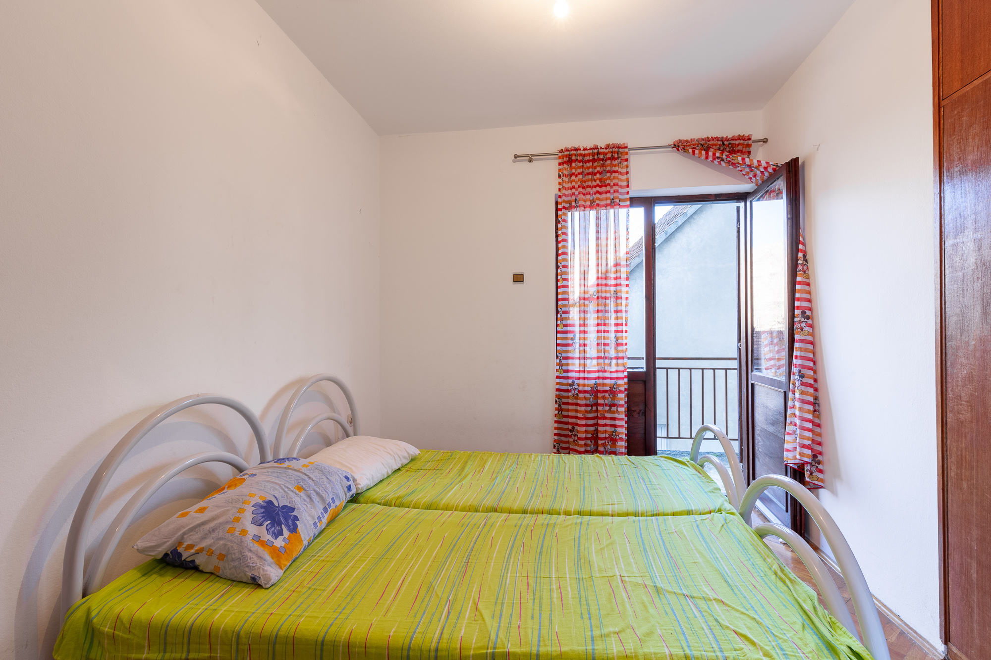 Image of House - 8 Bedrooms - 3 Bathrooms for Sale in Kotor-Prcanj-Montenegro, Image 22