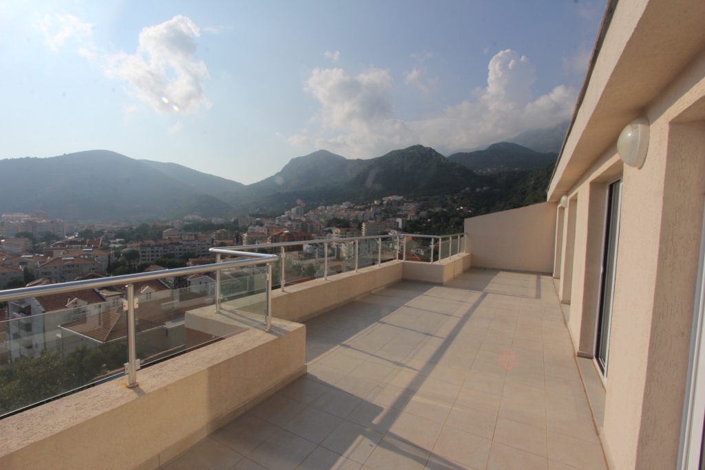 Image of Apartment - 1 Bedrooms for Sale in Budva-Budva-Montenegro, Image 2