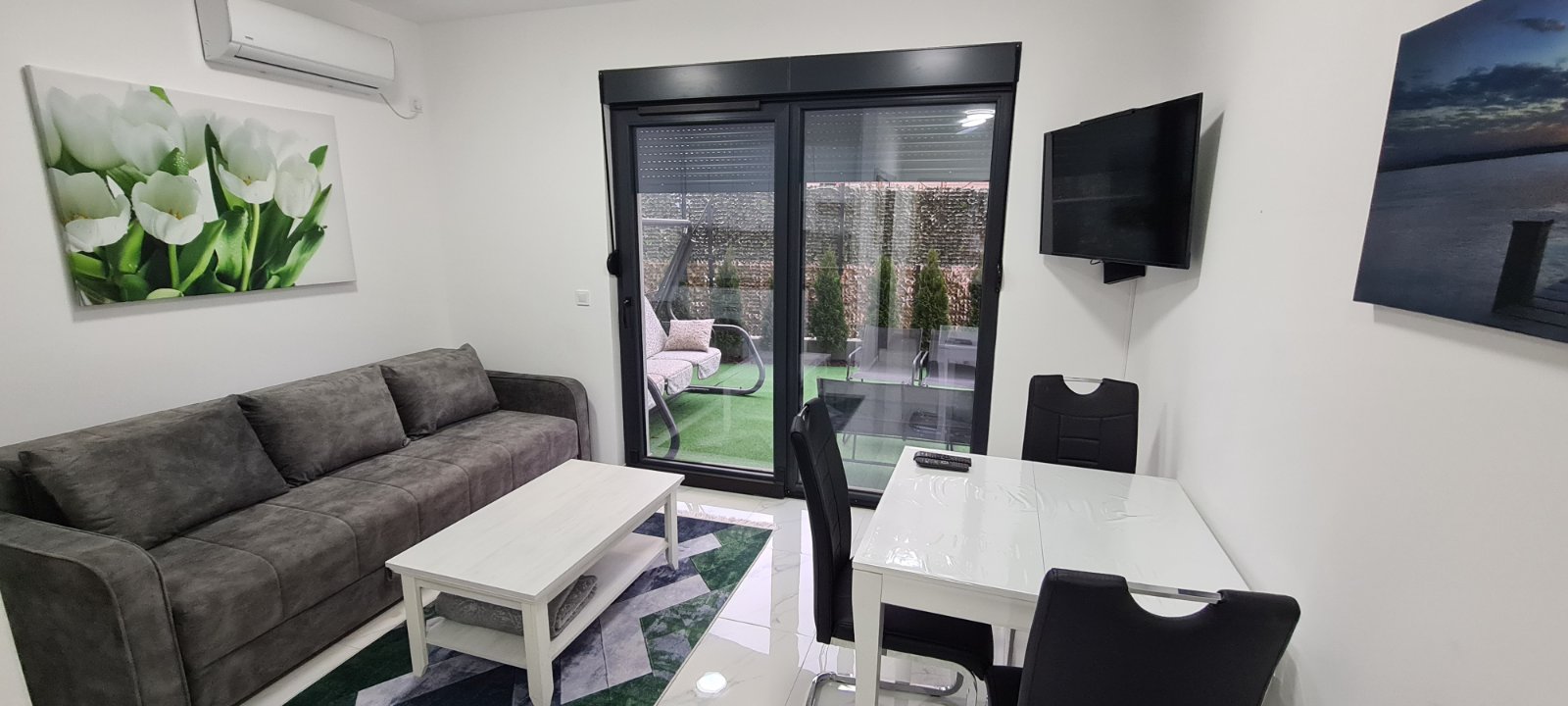 Image of Apartment - 1 Bathrooms for Sale in Herceg-Novi-Djenovici-Montenegro, Image 2