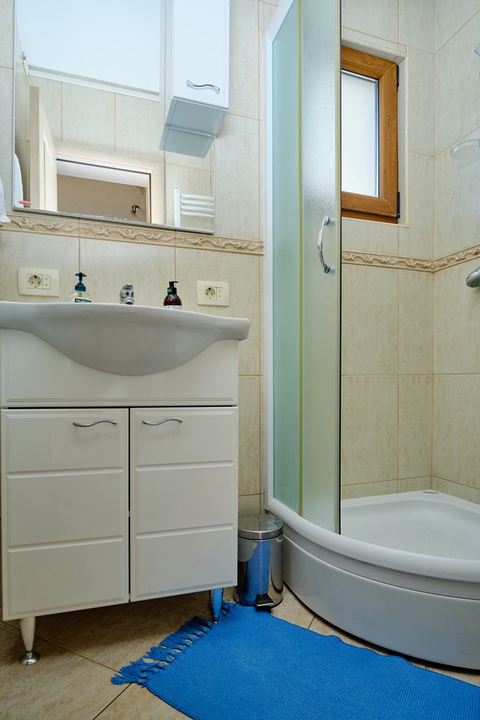 Image of Townhouse - 3 Bedrooms - 3 Bathrooms for Sale in Kotor-Kotor-Montenegro, Image 8