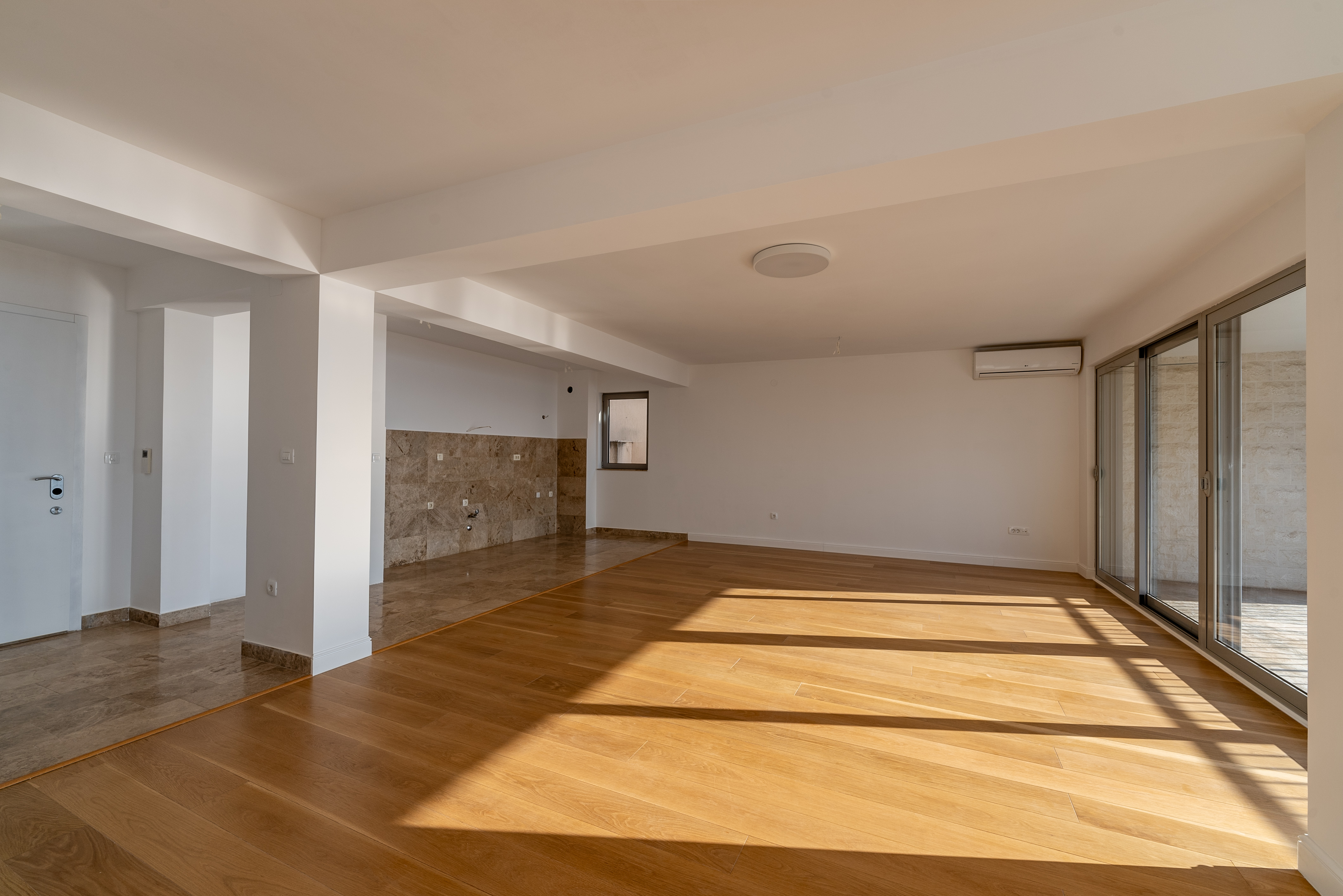 Image of Apartment - 3 Bedrooms - 2 Bathrooms for Sale in Budva-Becici-Montenegro, Image 5