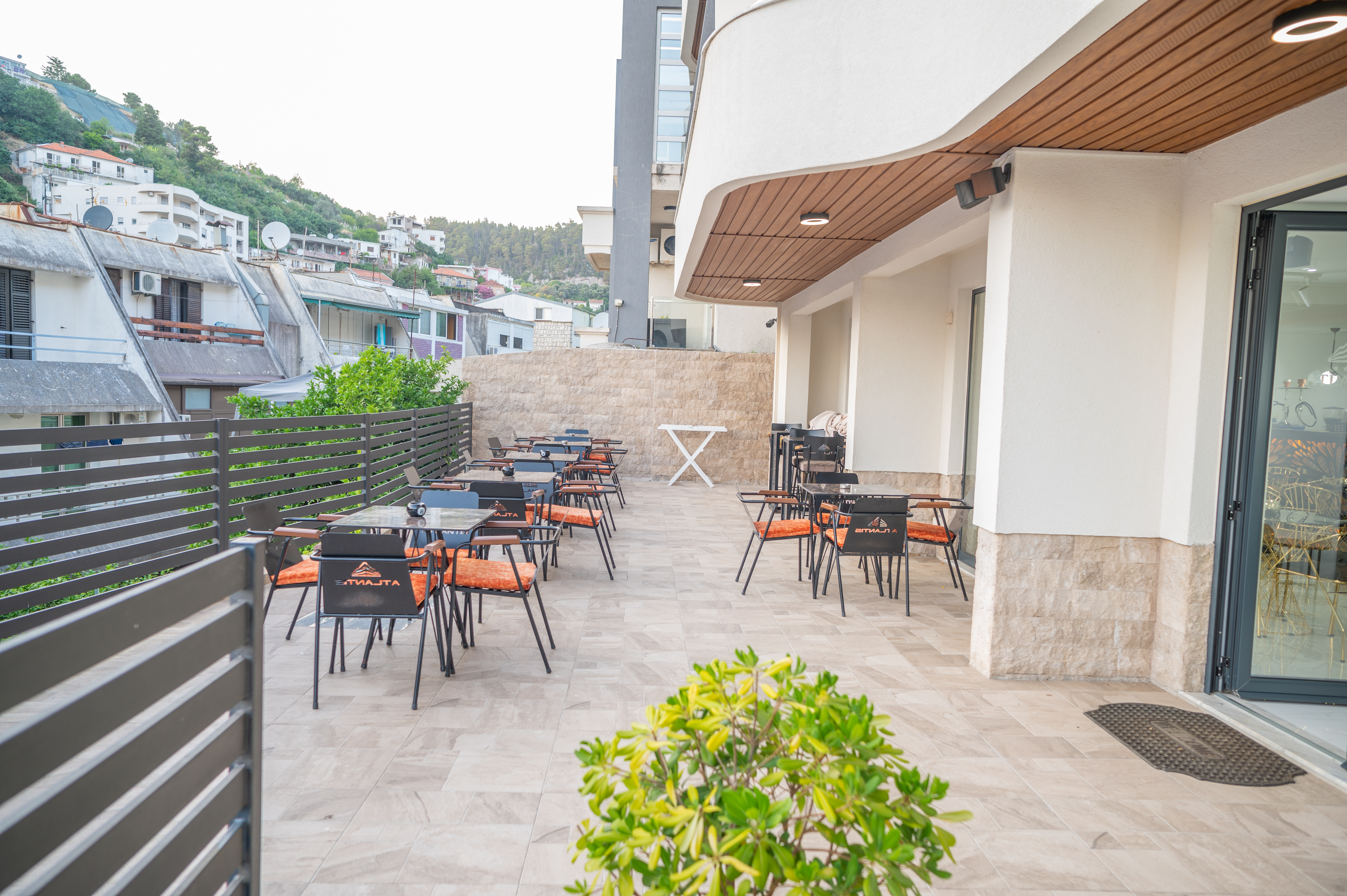 Image of Hotel - 15 Bedrooms - 18 Bathrooms for Sale in Ulcin-Ulcinj-Montenegro, Image 16