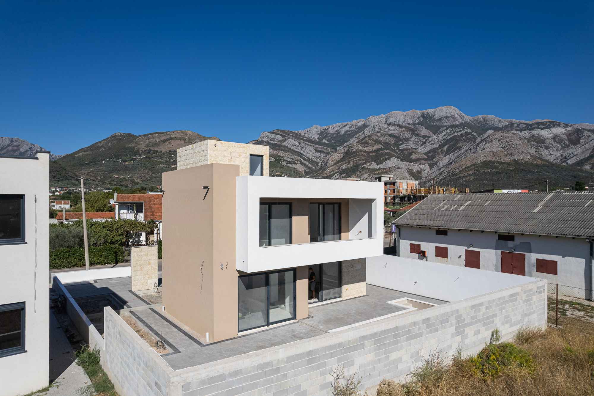  Image of House - 3 Bedrooms - 3 Bathrooms for Residential For Sale in Bar-Bar-Montenegro, Image 10