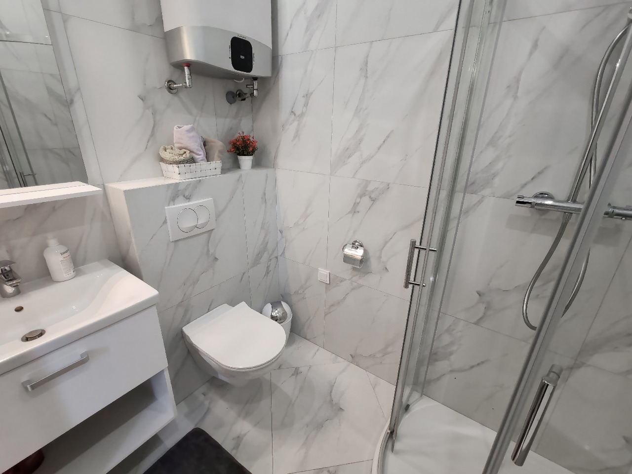 Image of Apartment - 1 Bedrooms - 1 Bathrooms for Sale in Budva-Becici-Montenegro, Image 5
