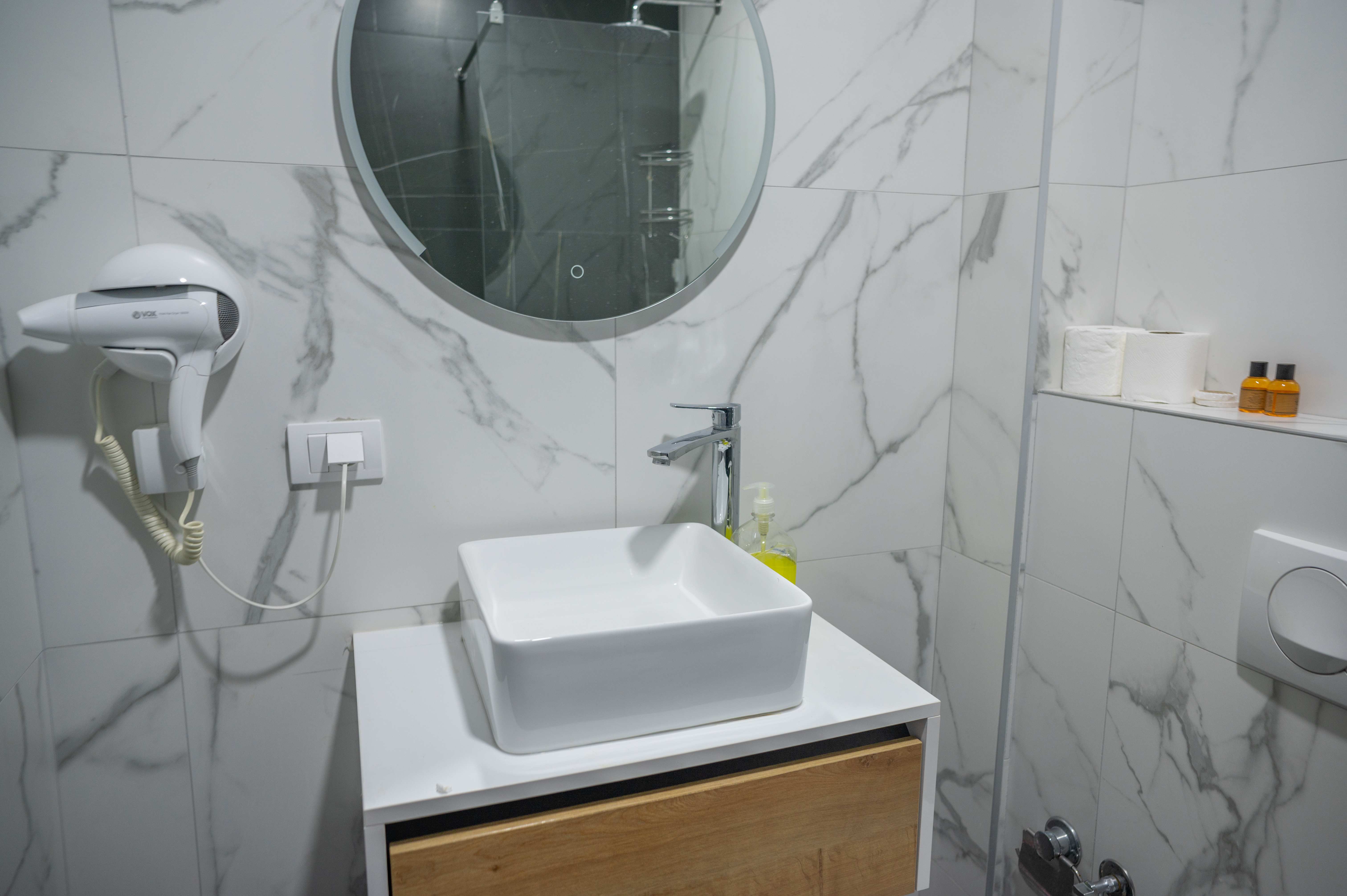 Image of Hotel - 15 Bedrooms - 18 Bathrooms for Sale in Ulcin-Ulcinj-Montenegro, Image 12