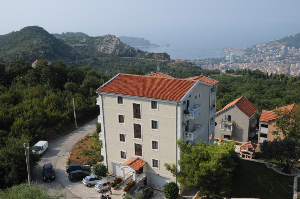 Image of Villa - 17 Bedrooms - 17 Bathrooms for Sale in Budva-Budva-Montenegro, Image 9