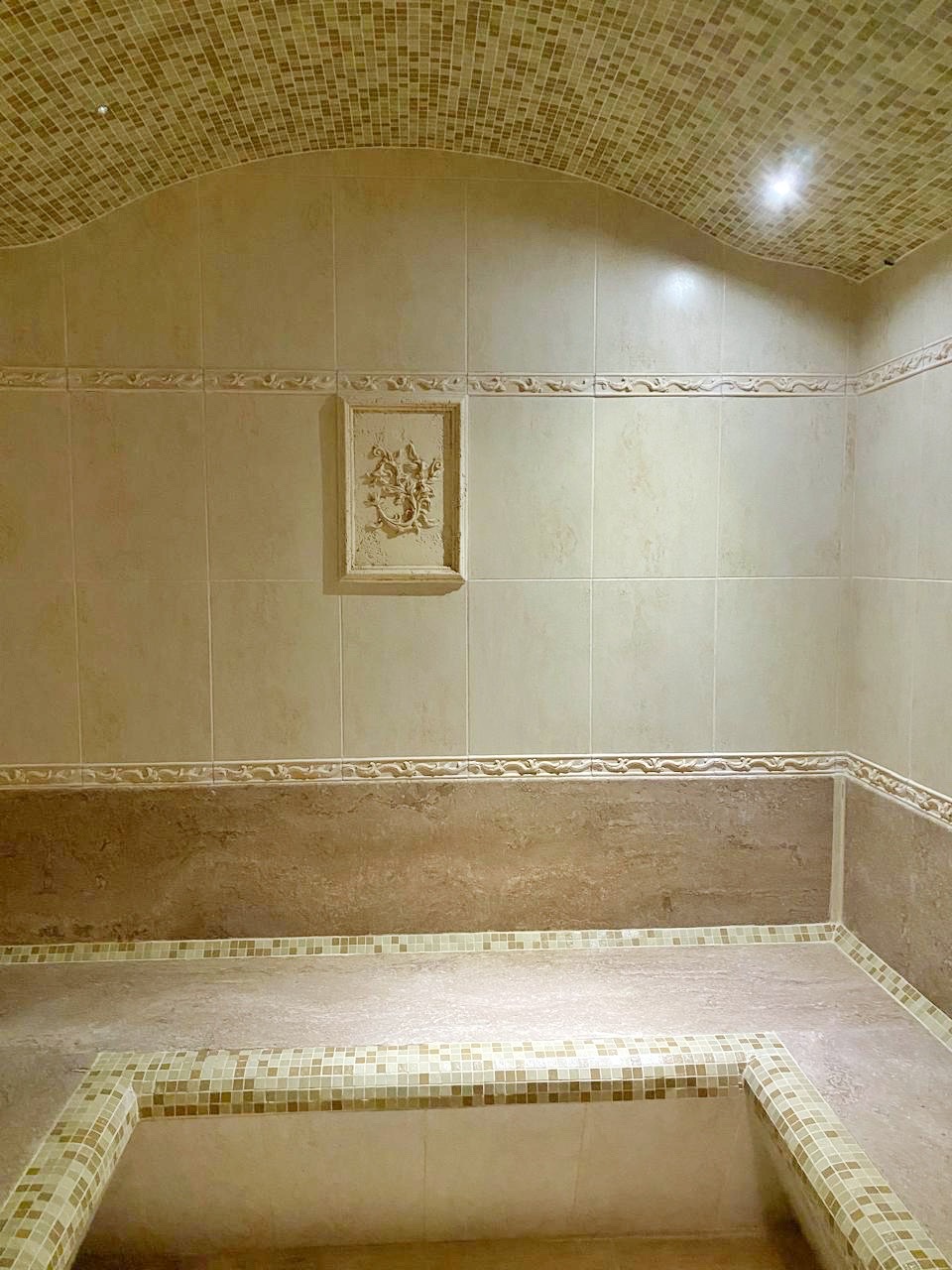 Image of Hotel - 8 Bedrooms - 6 Bathrooms for Sale in Tivat-Lustica-Montenegro, Image 35