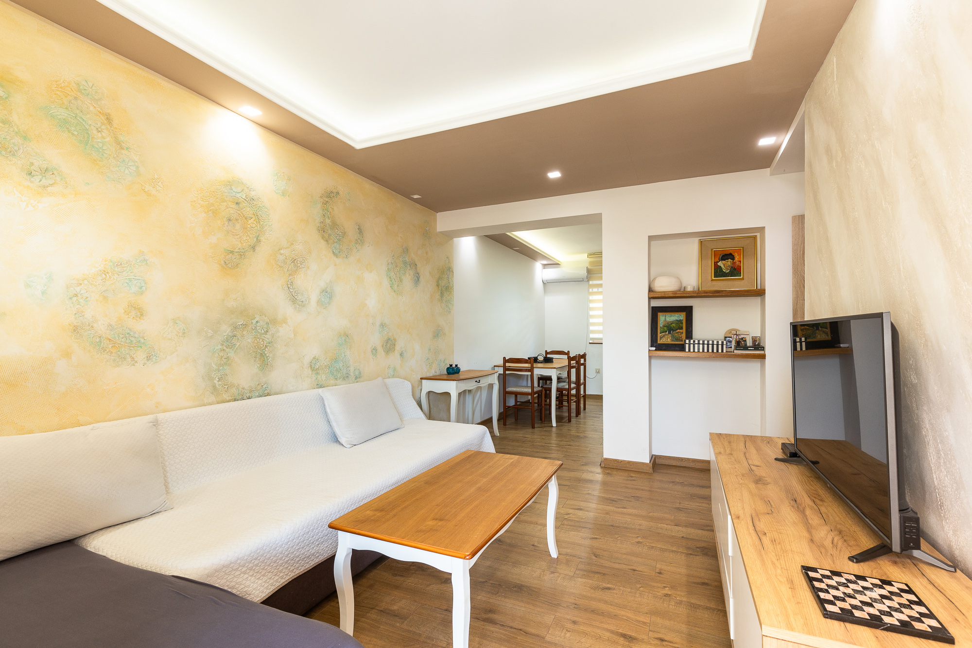 Image of Apartment - 2 Bedrooms - 1 Bathrooms for Sale in Budva-Przno-Montenegro, Image 18
