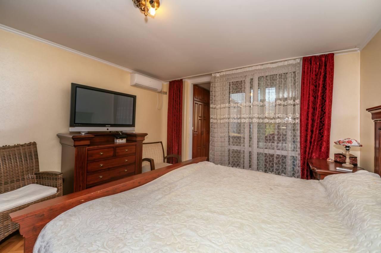 Image of Apartment - 5 Bedrooms - 2 Bathrooms for Sale in Bar-Susanj-Montenegro, Image 5