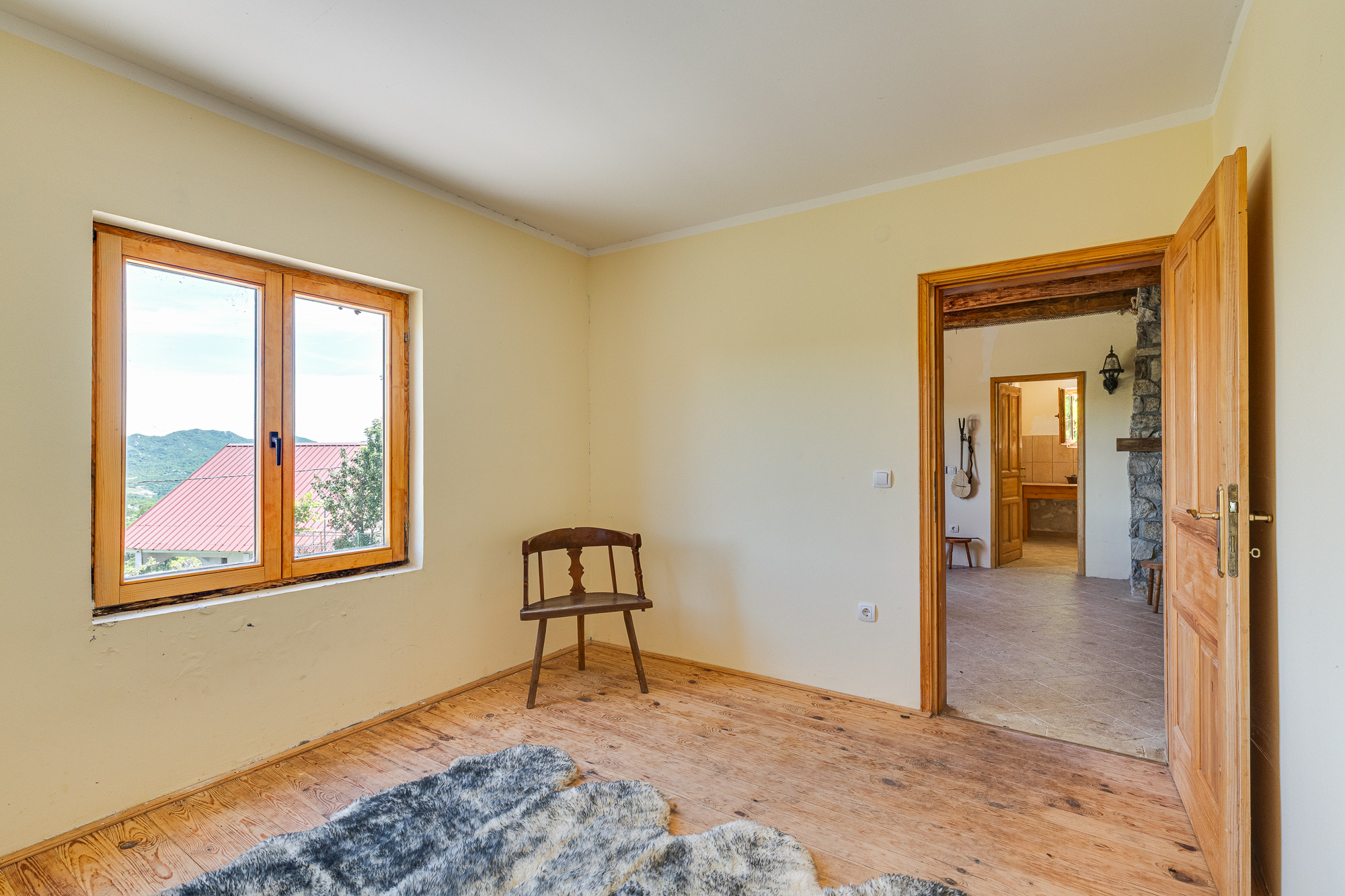  Image of House - 2 Bedrooms - 1 Bathrooms for Residential For Sale in Montenegro-Montenegro, Image 6