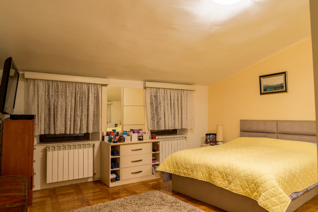 Image of House - 6 Bedrooms - 6 Bathrooms for Sale in Kotor-Prcanj-Montenegro, Image 52