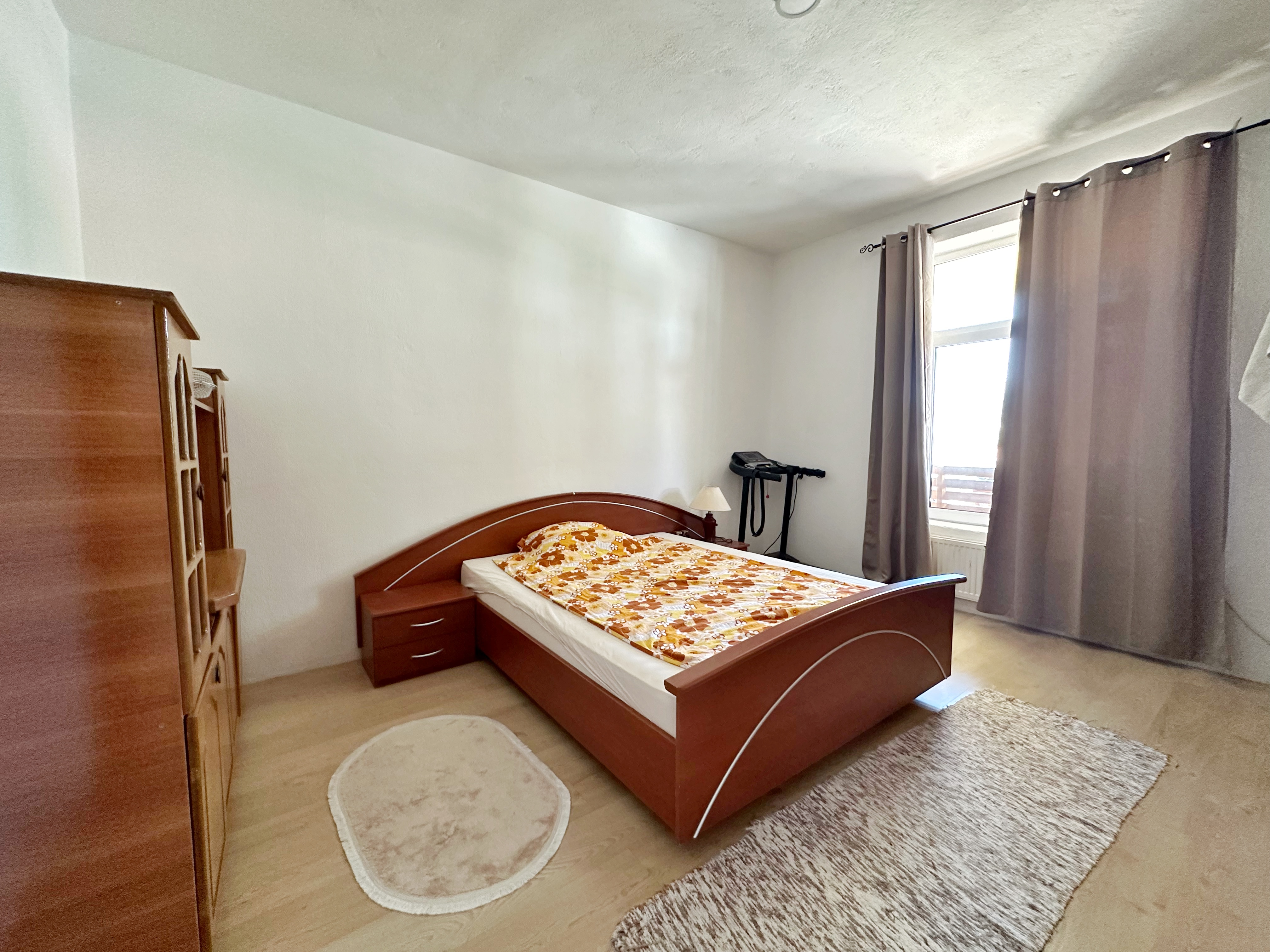 Image of House - 8 Bedrooms - 5 Bathrooms for Sale in Bar-Dobre Vode-Montenegro, Image 2