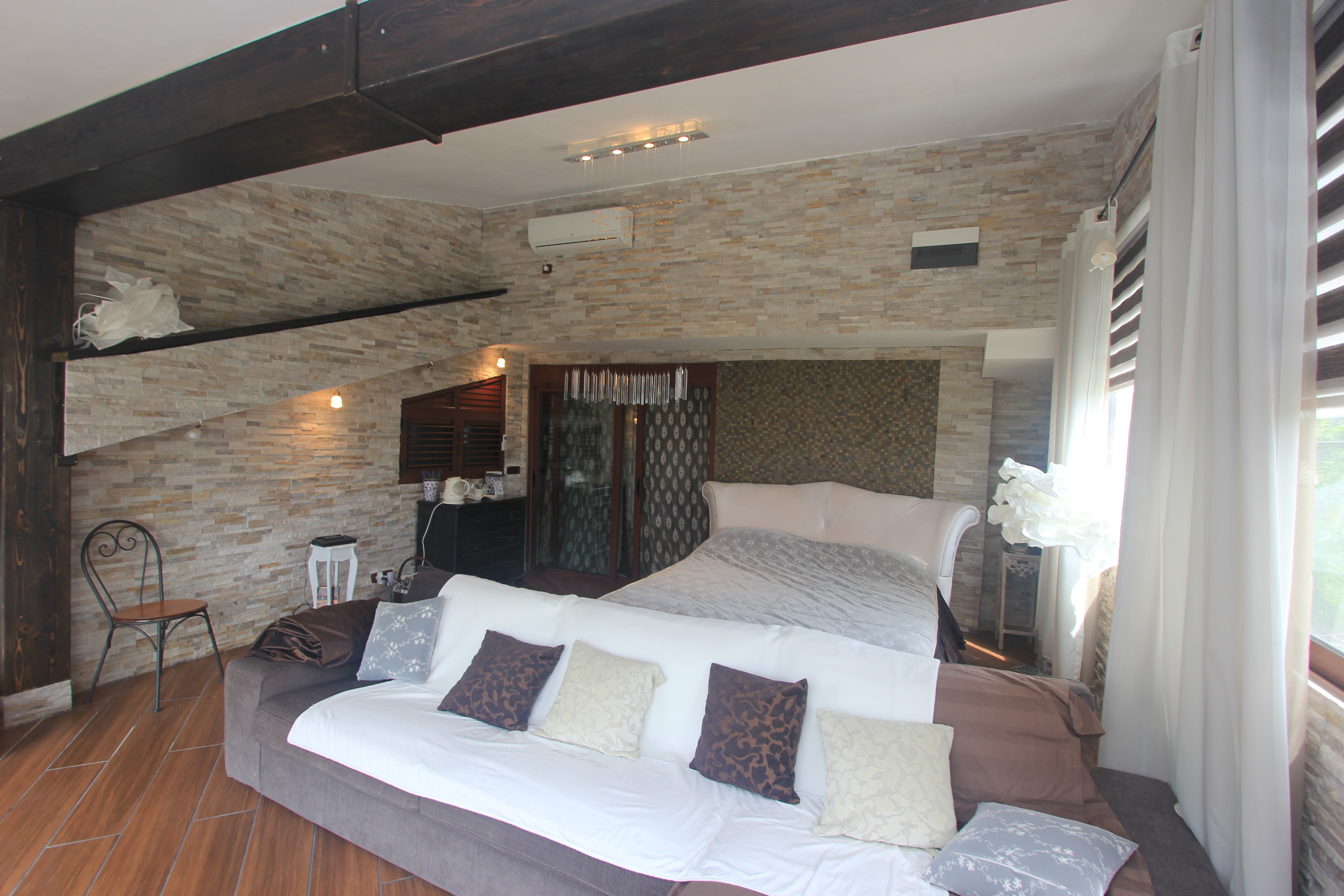 Image of Villa - 6 Bedrooms - 6 Bathrooms for Sale in Bar-Bar-Montenegro, Image 12