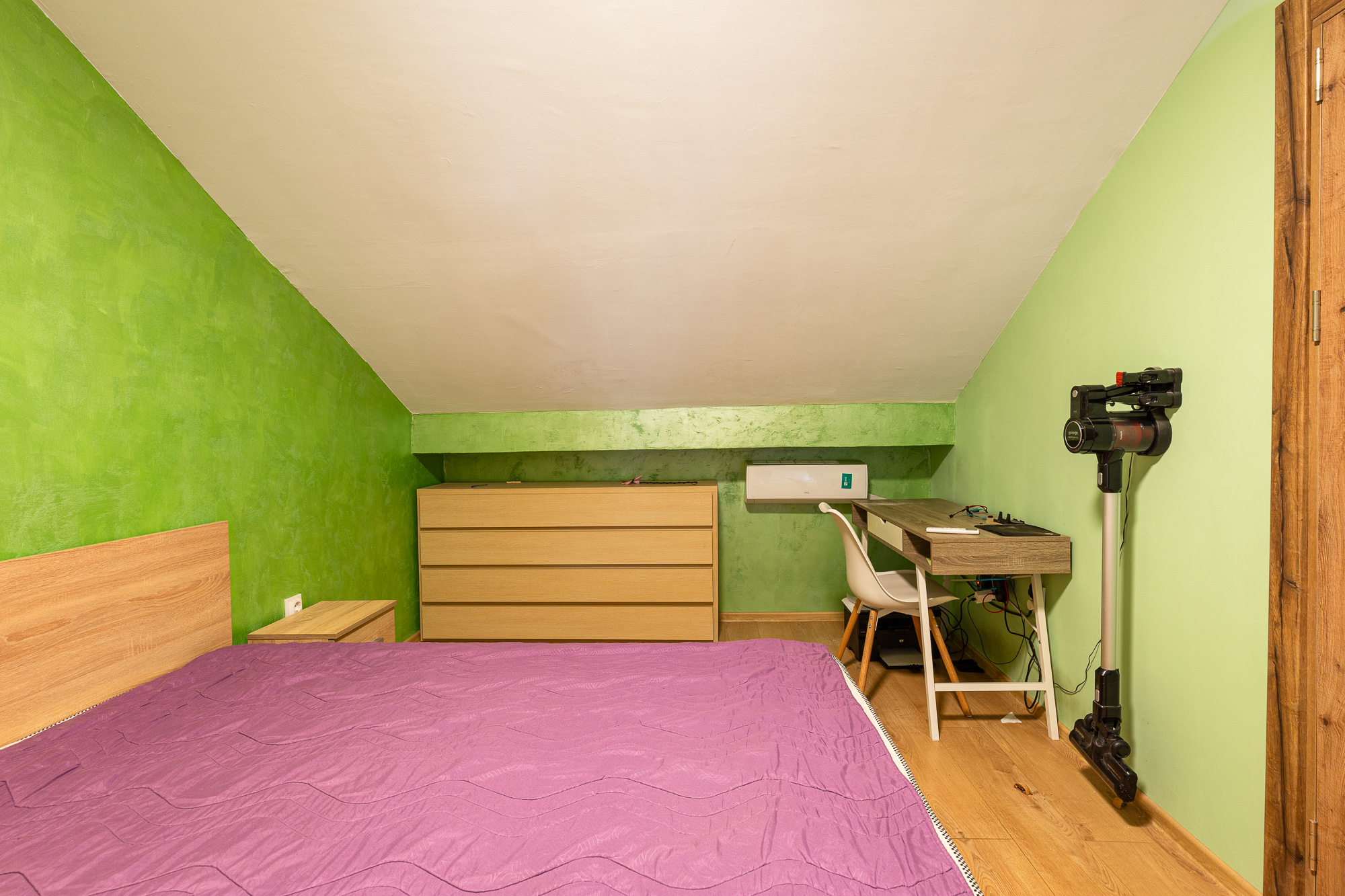 Image of Apartment - 2 Bedrooms - 1 Bathrooms for Sale in Budva-Budva-Montenegro, Image 5