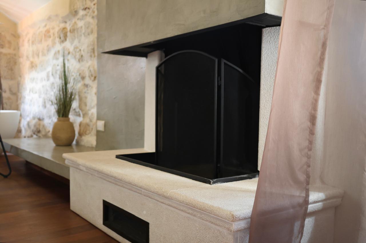 Image of Villa - 7 Bedrooms - 7 Bathrooms for Sale in Kotor-Montenegro, Image 1