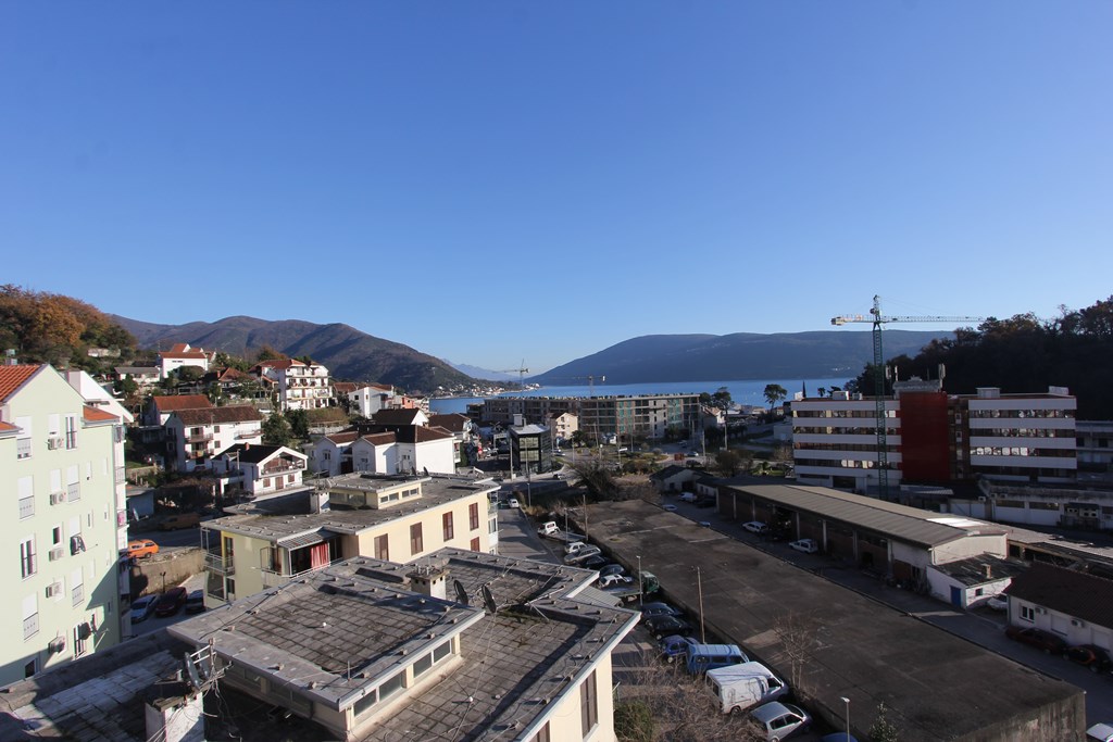 Image of Apartment - 1 Bedrooms - 1 Bathrooms for Sale in Herceg-Novi-Meljine-Montenegro, Image 2