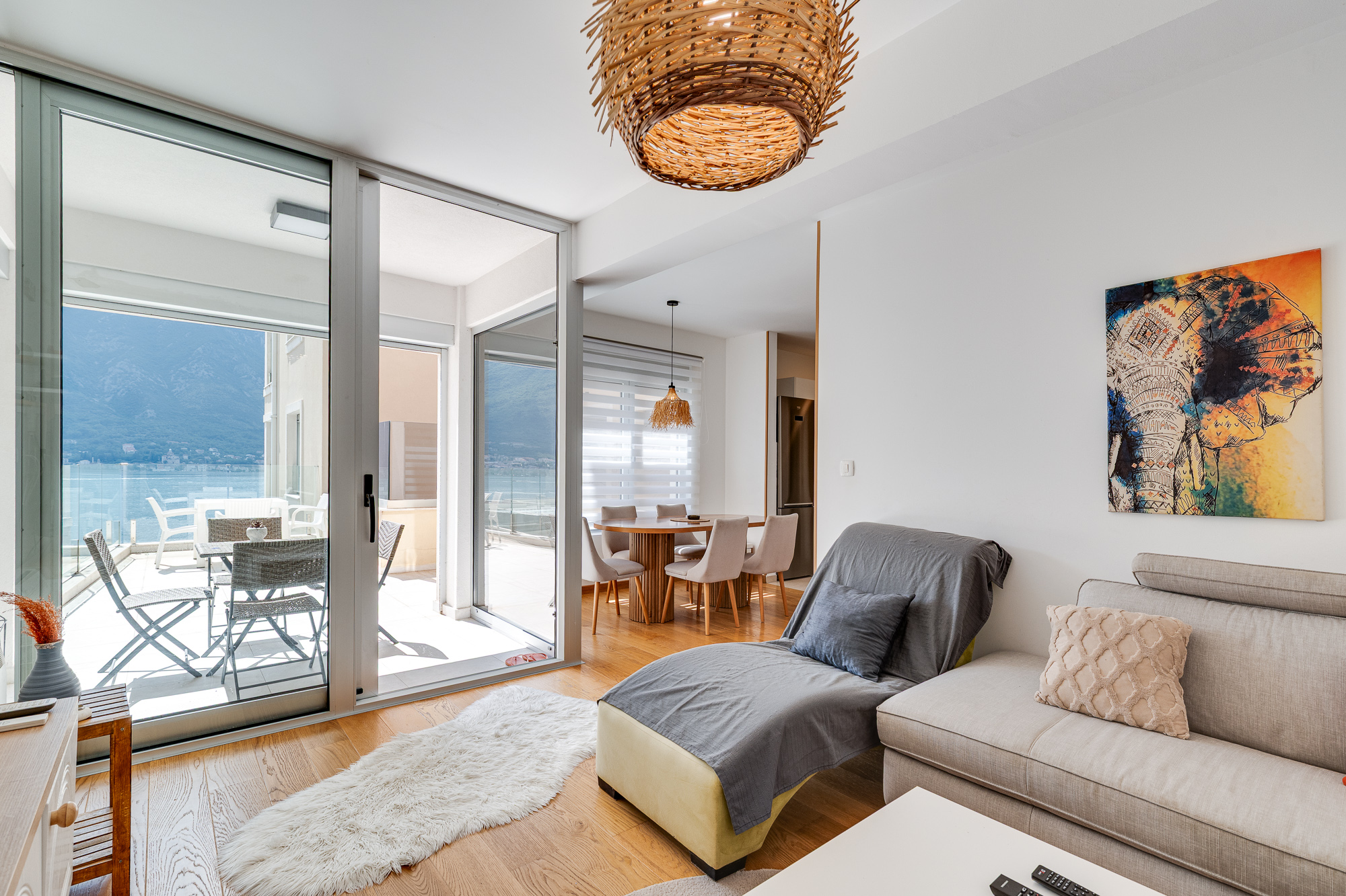 Image of Apartment - 2 Bedrooms - 1 Bathrooms for Sale in Kotor-Dobrota-Montenegro, Image 3