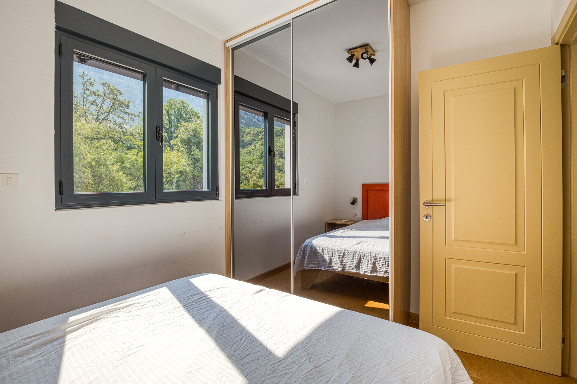 Image of Apartment - 3 Bedrooms - 1 Bathrooms for Sale in Budva-Blizikuce-Montenegro, Image 28