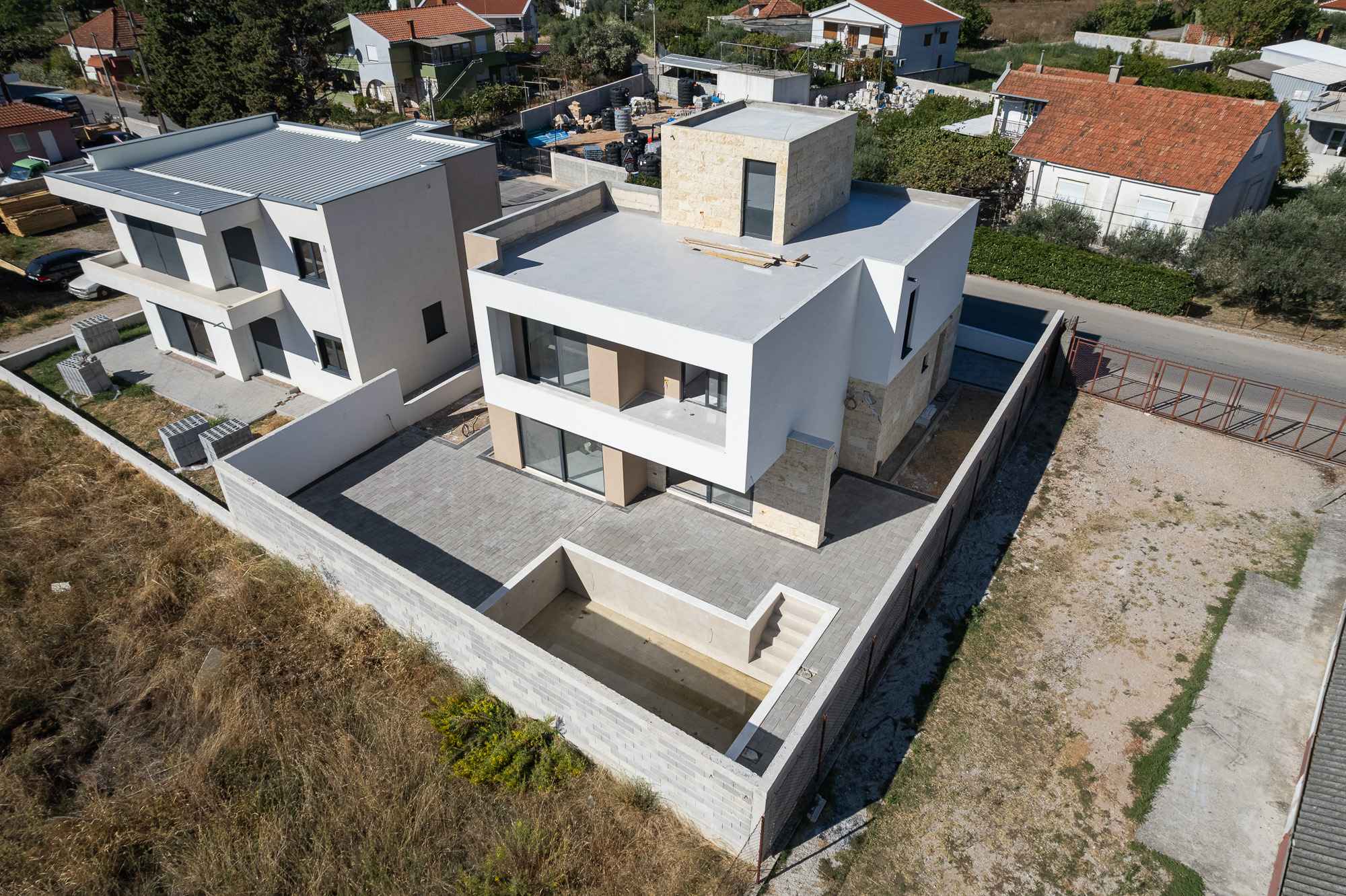 Image of House - 3 Bedrooms - 3 Bathrooms for Sale in Bar-Bar-Montenegro, Image 3