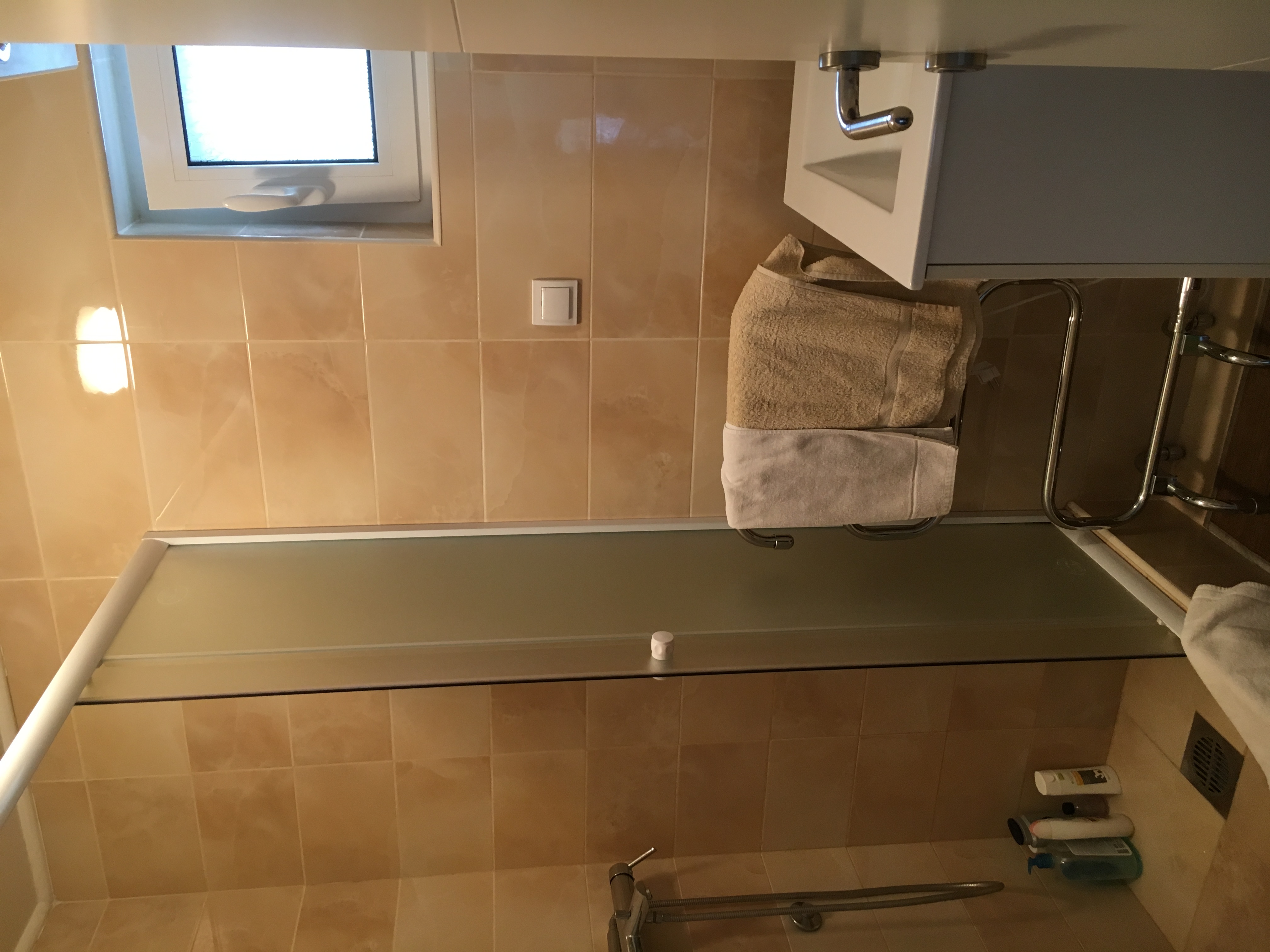 Image of Apartment - 3 Bedrooms - 2 Bathrooms for Sale in Budva-Petrovac-Montenegro, Image 8