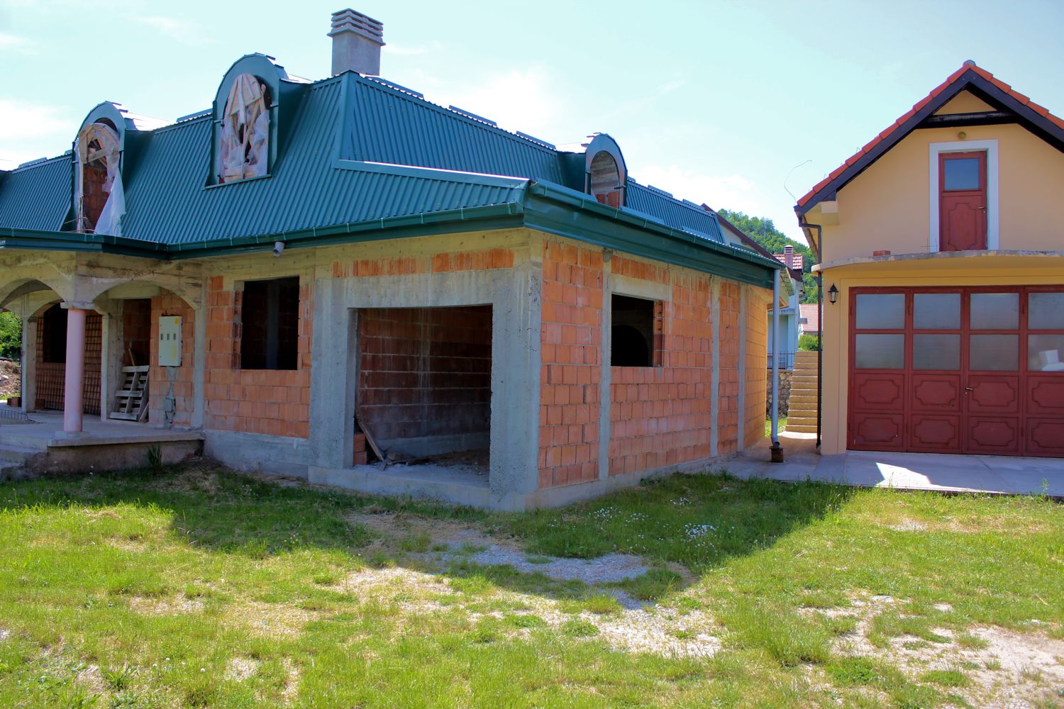 Image of House - 2 Bedrooms for Sale in Montenegro-Montenegro, Image 1