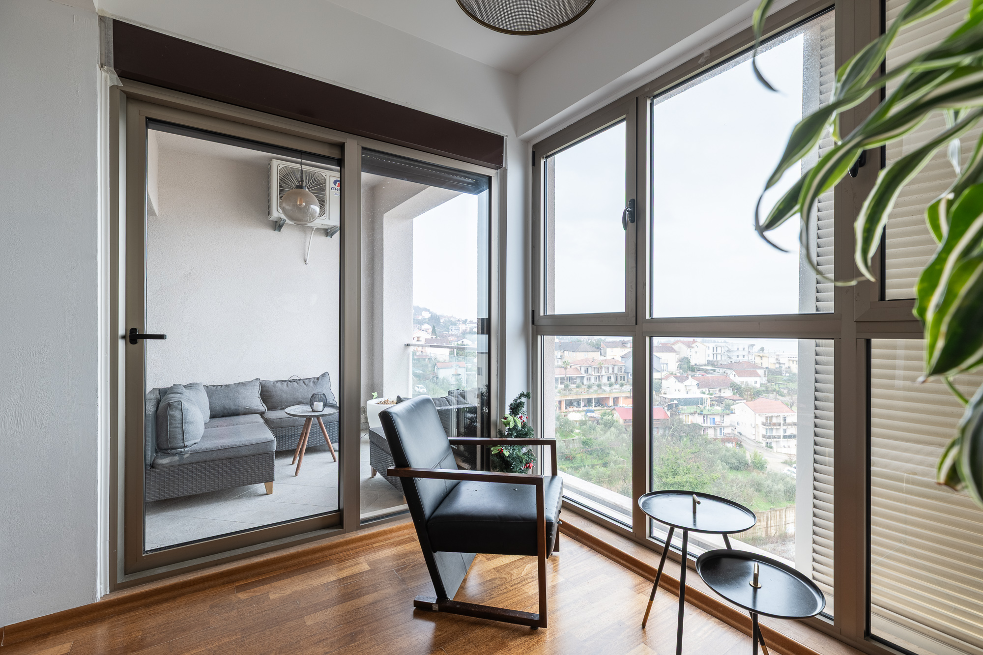 Image of Apartment - 1 Bedrooms - 1 Bathrooms for Sale in Tivat-Tivat-Montenegro, Image 3