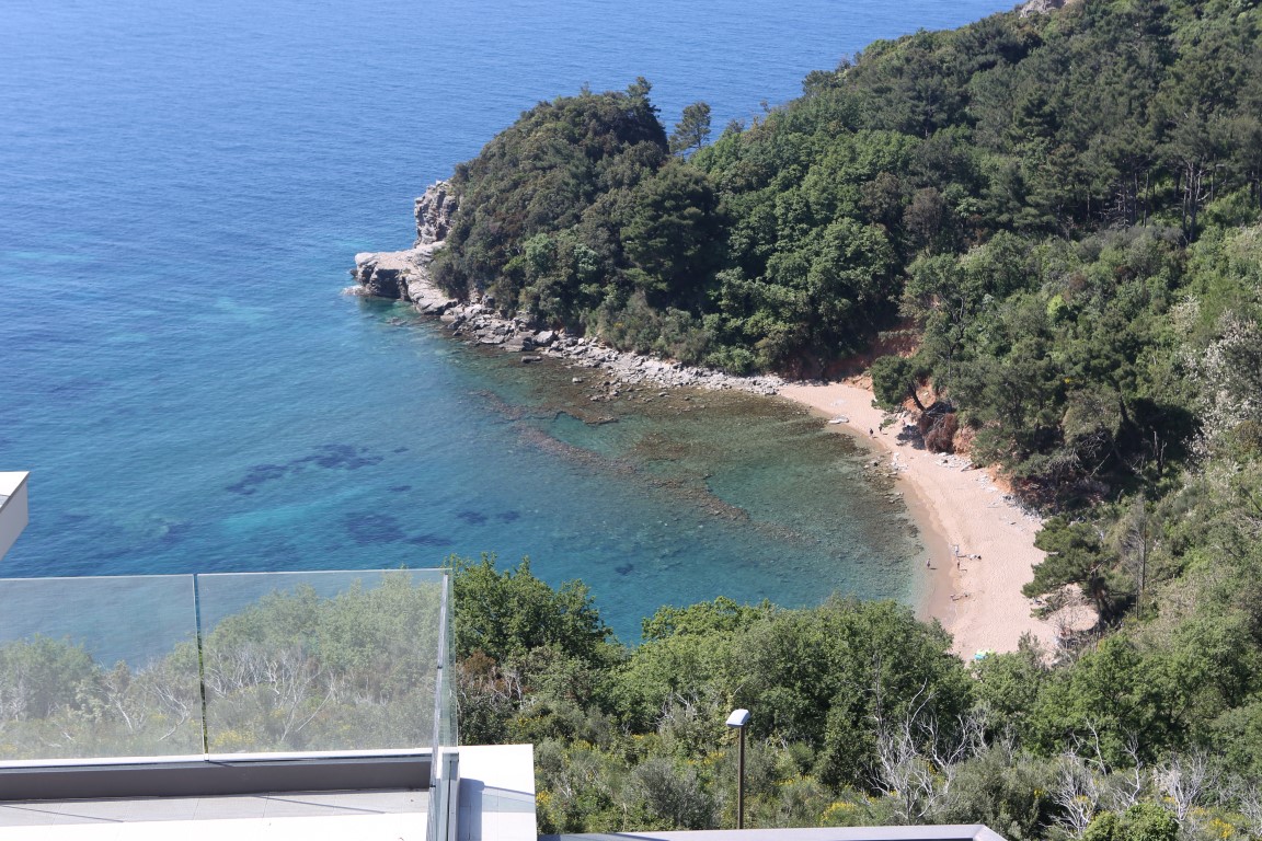 Image of Villa - 4 Bedrooms - 5 Bathrooms for Sale in Budva-Budva-Montenegro, Image 31
