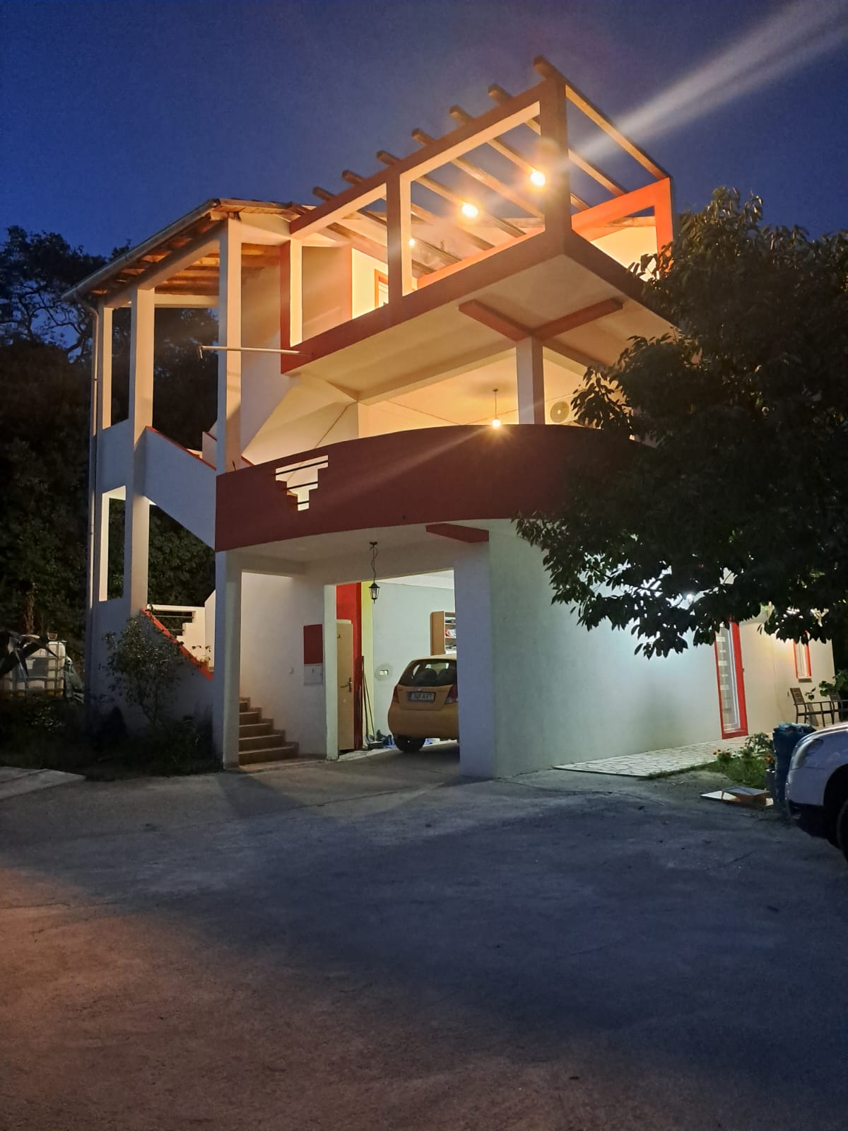 Image of House - 6 Bedrooms - 3 Bathrooms for Sale in Kotor-Montenegro, Image 2