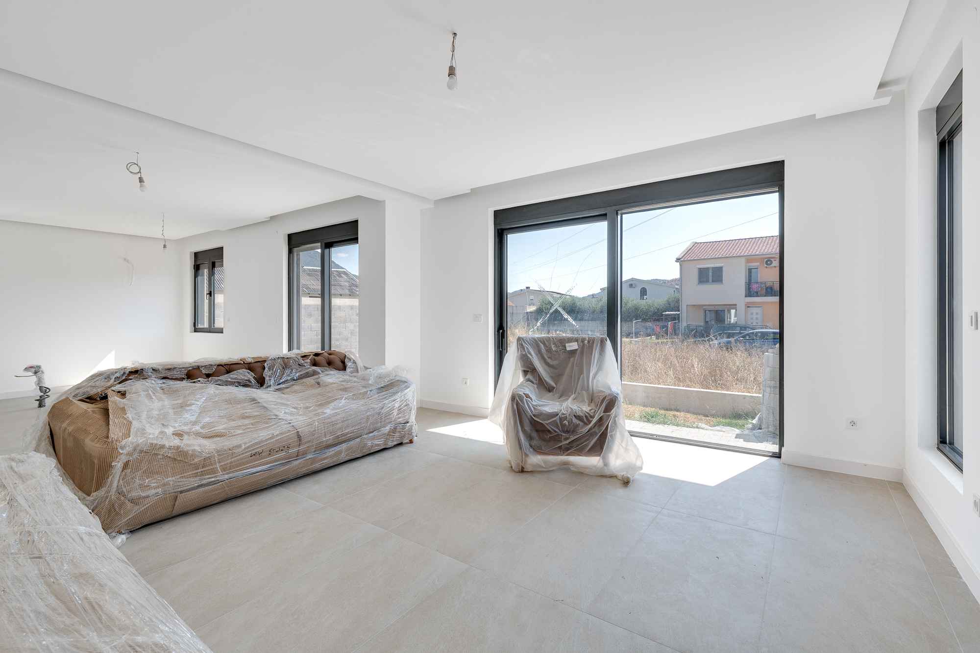 Image of House - 3 Bedrooms - 3 Bathrooms for Sale in Bar-Bar-Montenegro, Image 5