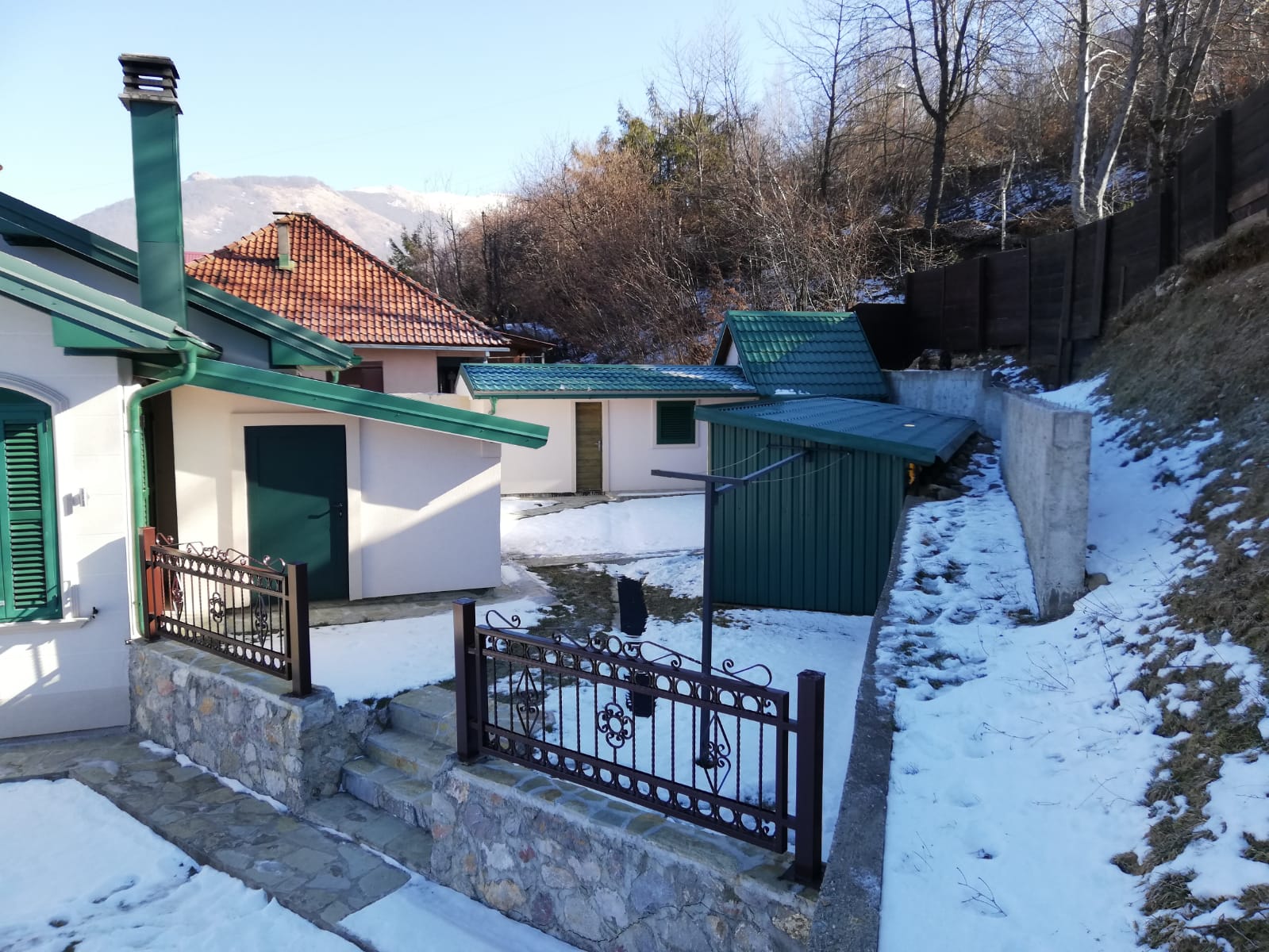 Three-storey house in a mountain paradise in Kolasin  Kolasin Montenegro