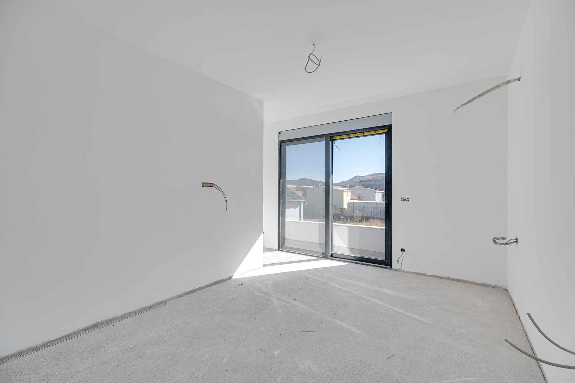  Image of House - 3 Bedrooms - 3 Bathrooms for Residential For Sale in Bar-Bar-Montenegro, Image 25