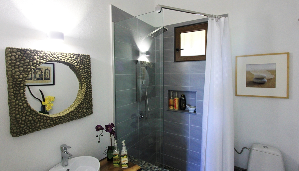 Image of Villa - 3 Bedrooms - 3 Bathrooms for Sale in Bar-Montenegro, Image 12