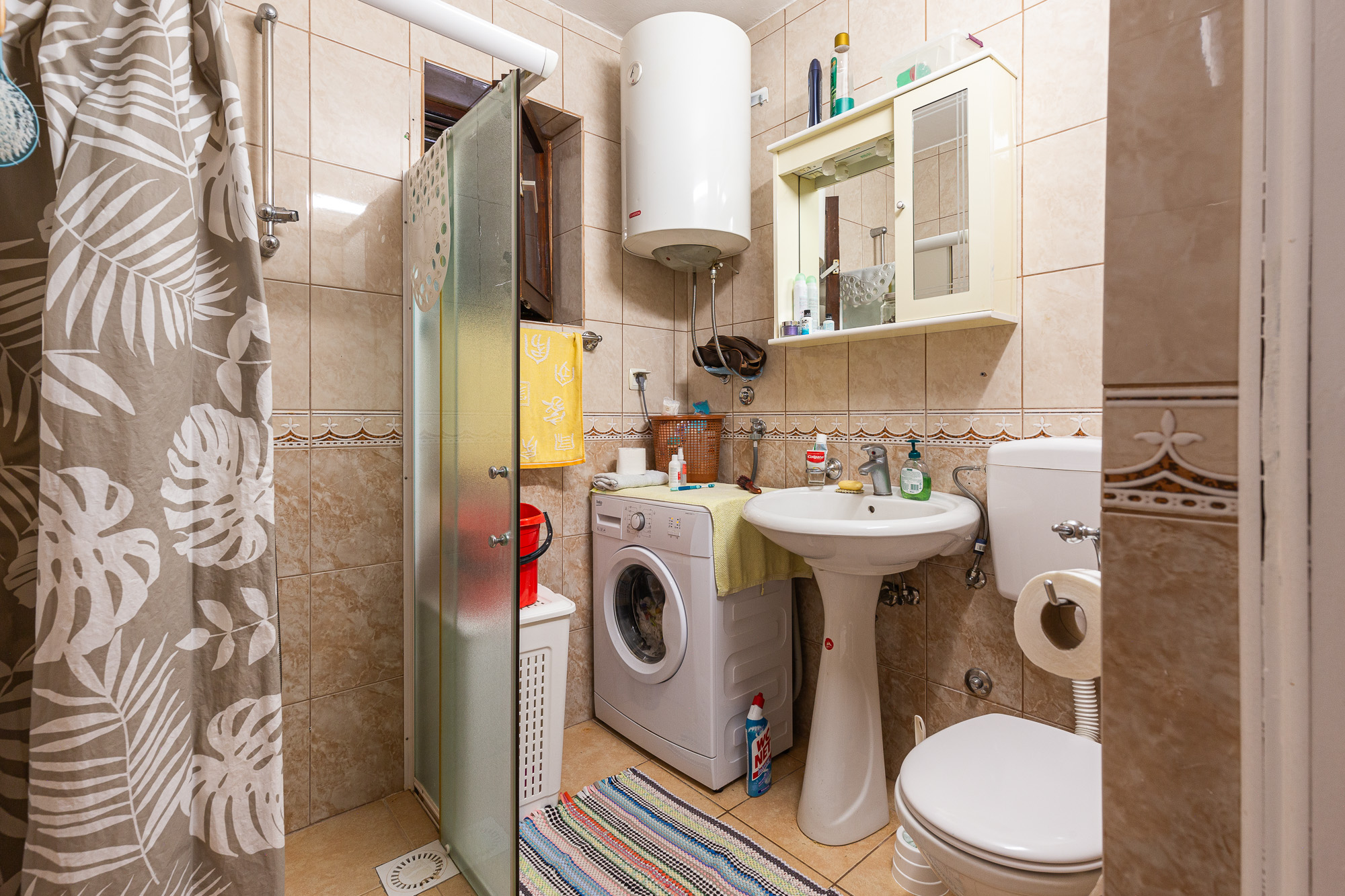 Image of Townhouse - 4 Bedrooms - 4 Bathrooms for Sale in Budva-Budva-Montenegro, Image 39