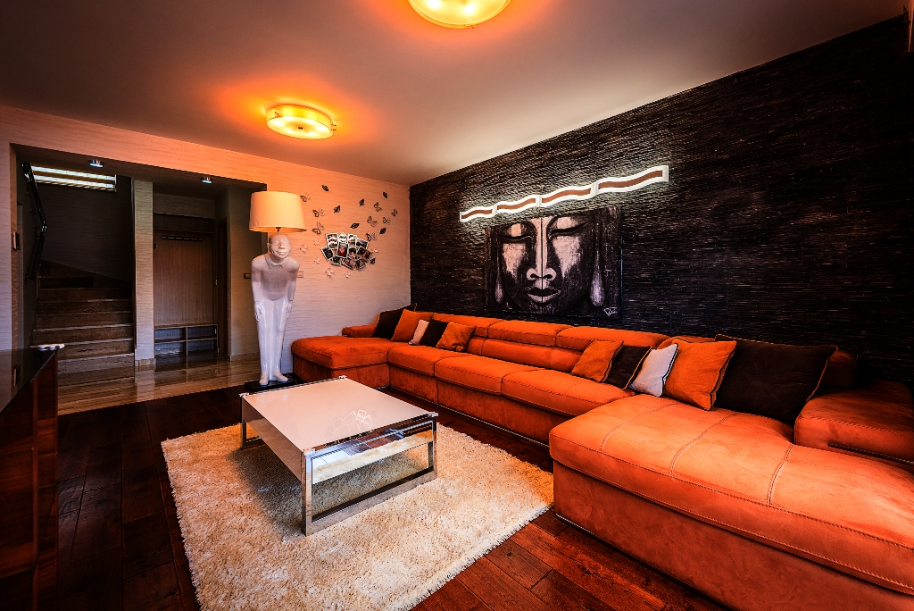 Image of Villa - 5 Bedrooms - 4 Bathrooms for Sale in Tivat-Tivat-Montenegro, Image 15
