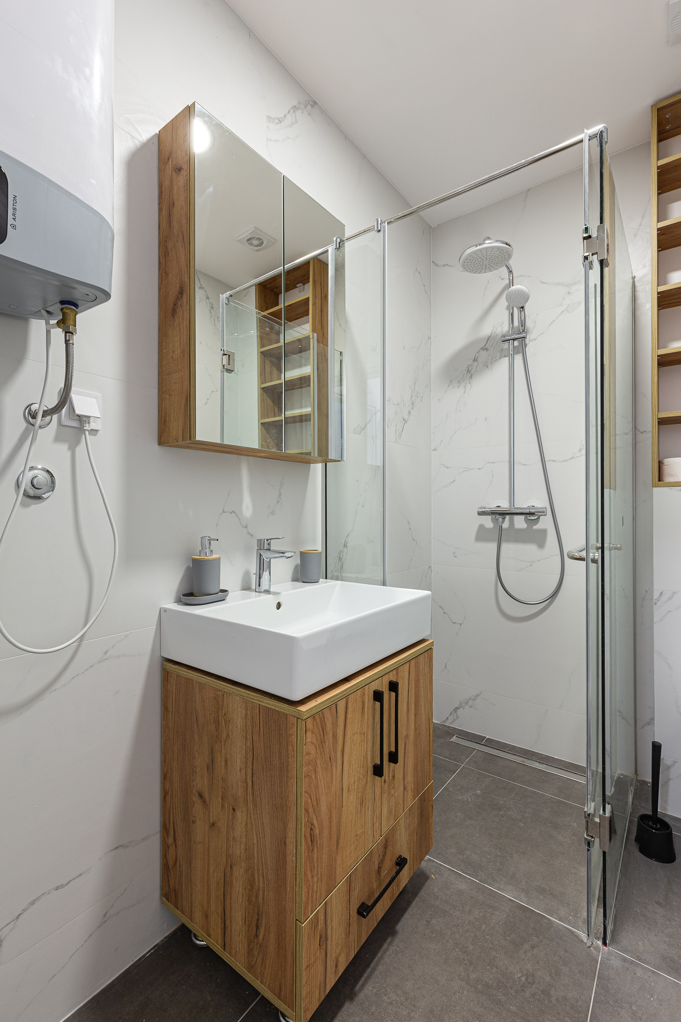 Image of Apartment - 1 Bedrooms - 1 Bathrooms for Sale in Budva-Becici-Montenegro, Image 6